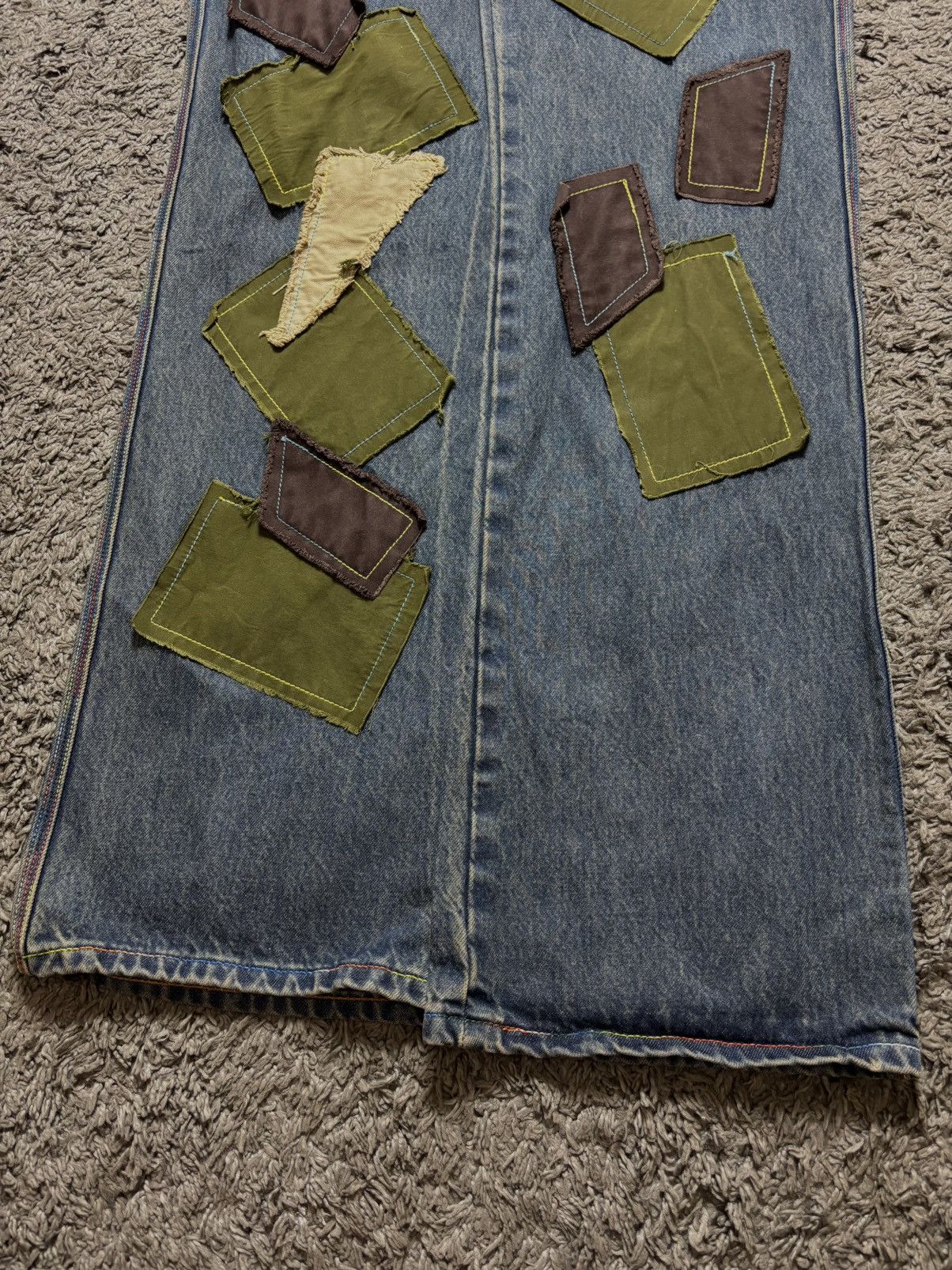 (di)vision Unique Patchwork Denim Jeans – Size 32 Size 24" / US 00 / IT 34 - 6 Thumbnail
