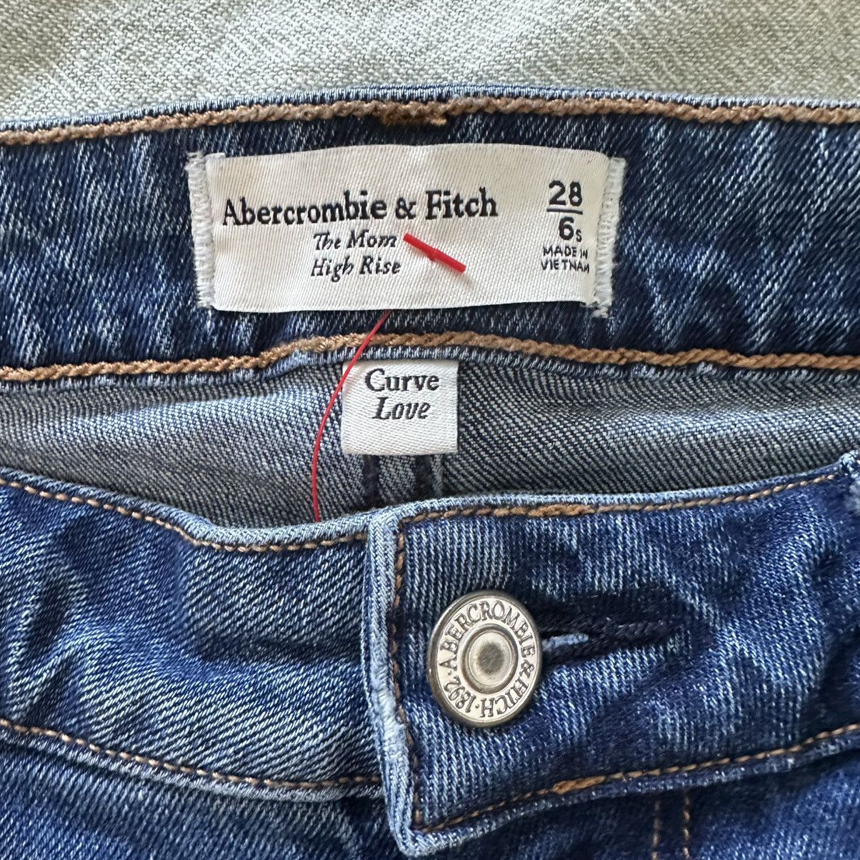 Abercrombie & Fitch Abercrombie & Fitch Women’s Mom High Rise Curve Love 6P Size 28" / US 6 / IT 42 - 3 Thumbnail