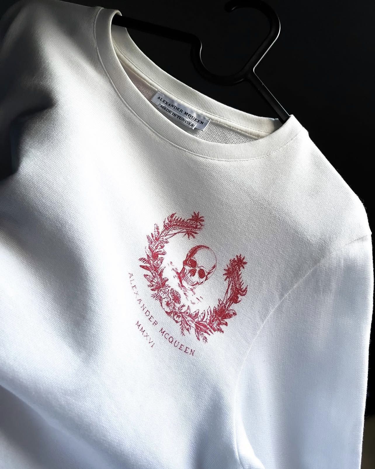 Alexander McQueen Alexander McQueen Skull Sweatshirt Size M / US 6-8 / IT 42-44 - 1 Thumbnail