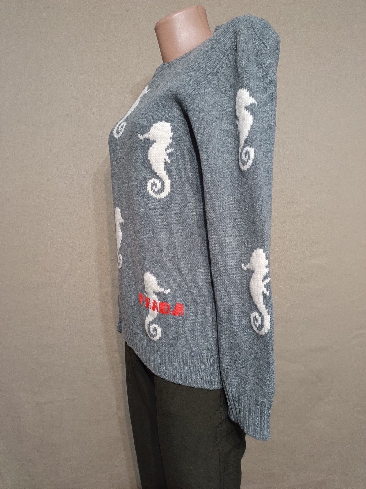 Prada PRADA Grey Seahorses Wool Cashmere Sweater Size IT 44 Size M / US 6-8 / IT 42-44 - 6 Thumbnail