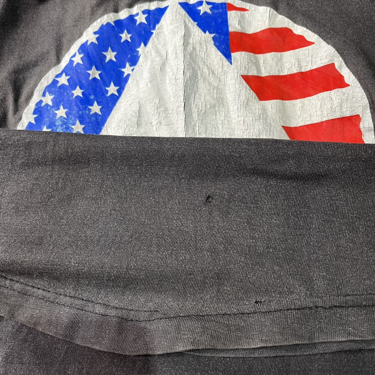 Airwalk Thrashed Faded 90s Airwalk Skateboard Brand Tee Size US L / EU 52-54 / 3 - 10 Thumbnail