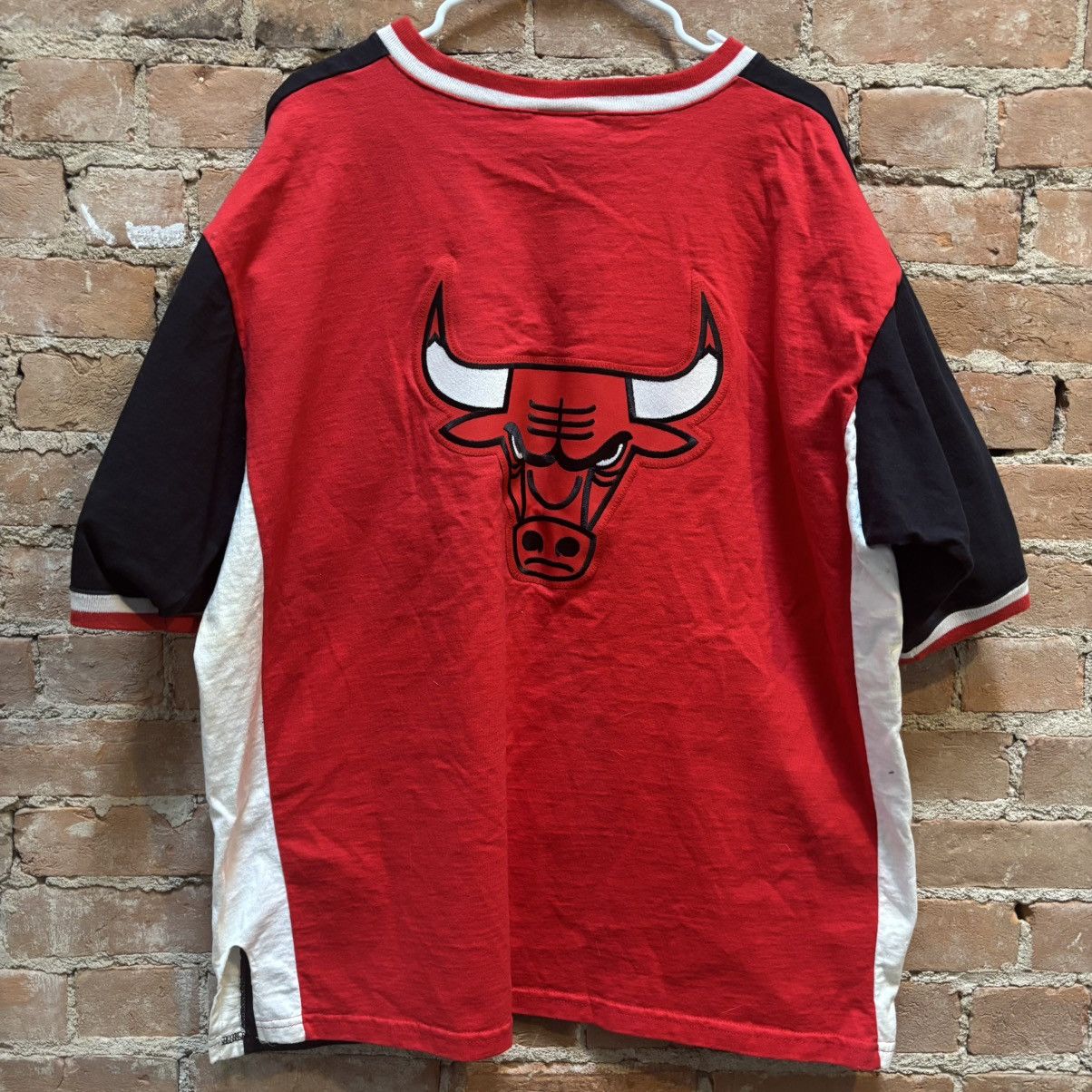 Champion × Vintage $80 Vintage 90s Champion Chicago Bulls warm up top Size US XL / EU 56 / 4 - 6 Thumbnail