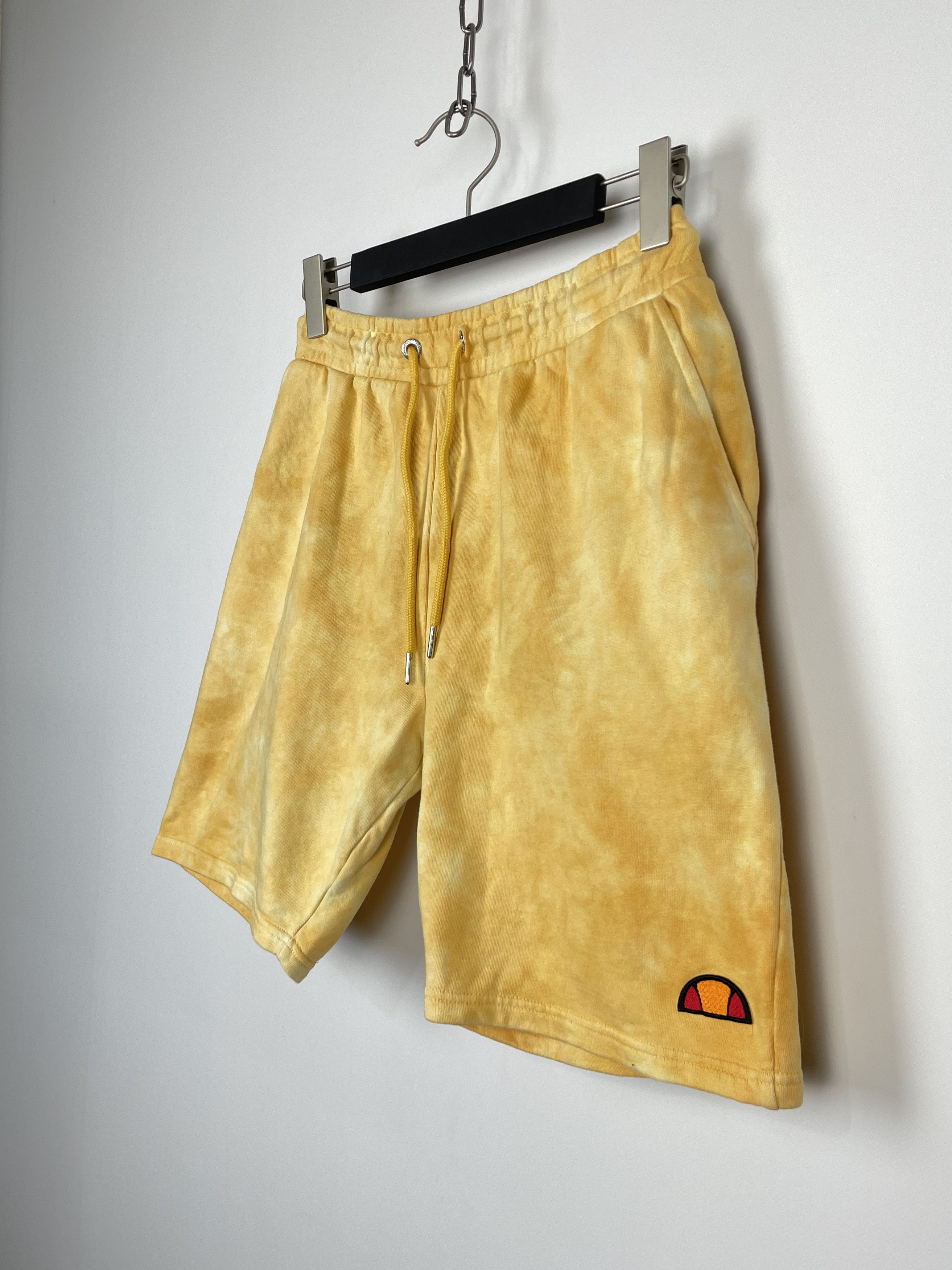 Ellesse Ellesse Track Shorts Small Logo Yellow size M Size US 32 / EU 48 - 5 Thumbnail