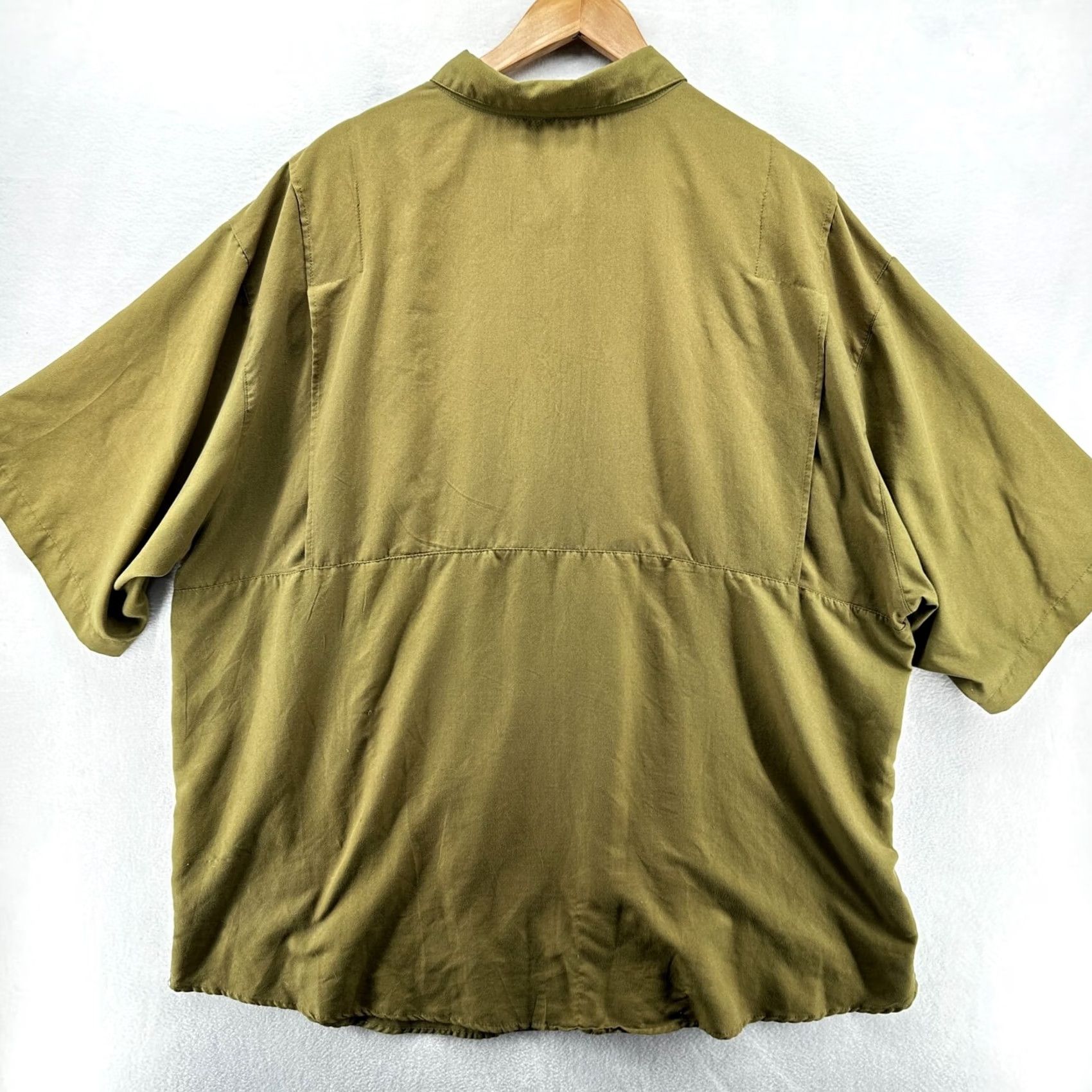 Vintage F. H. David Button-Up Shirt Green Men's 2XL Collared Short Sleeve Shirt Button-Up Casual Classic Size US XXL / EU 58 / 5 - 2 Thumbnail