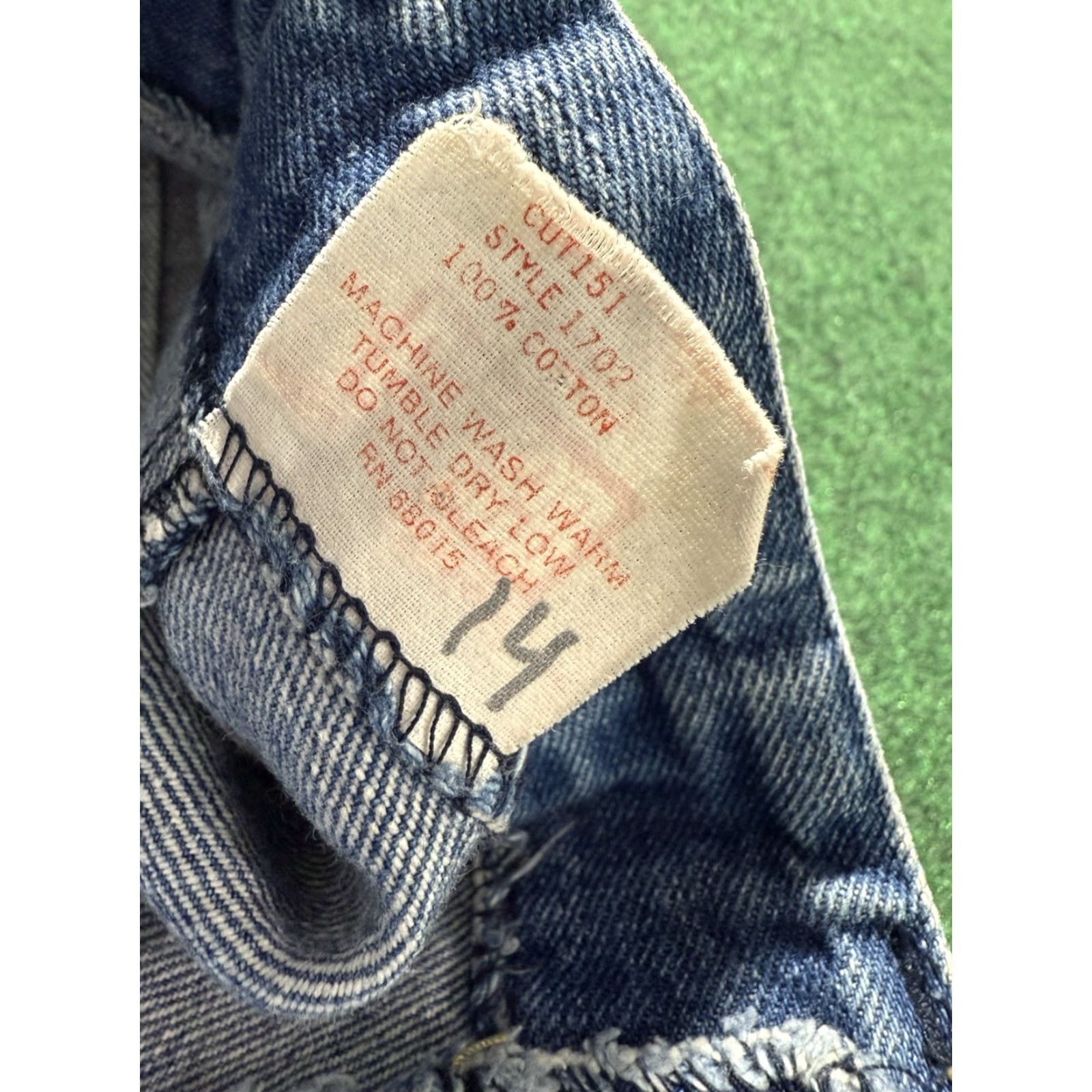 Vintage VINTAGE Bongo Skirt Women Size 7 Blue Denim Front Zip Short Cotton Button 90s Theme Size 28" / US 6 / IT 42 - 6 Thumbnail