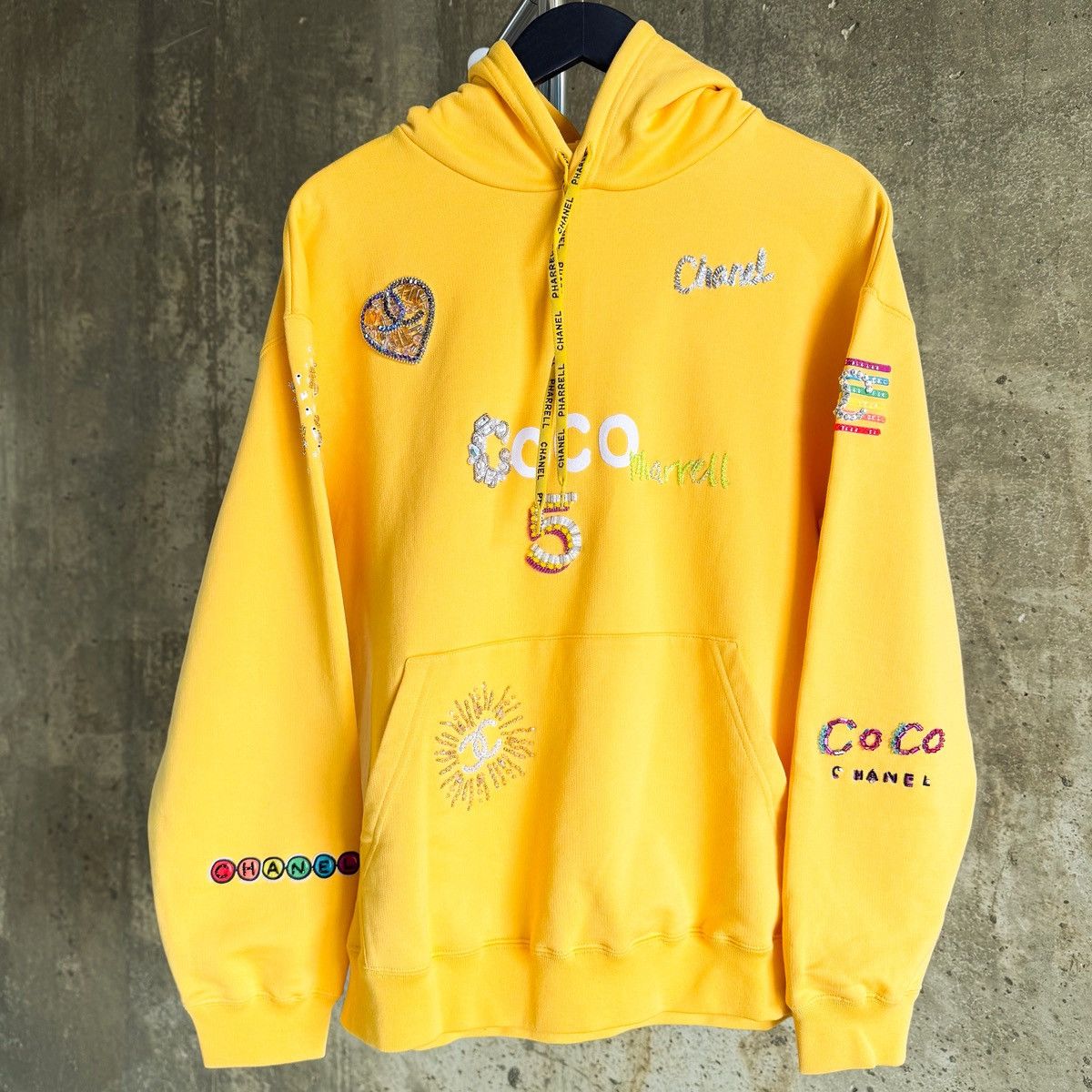 Chanel Chanel x Pharrell 2019 Coco Hand Beaded Lesage Yellow Hoodie Size US M / EU 48-50 / 2 - 1 Thumbnail