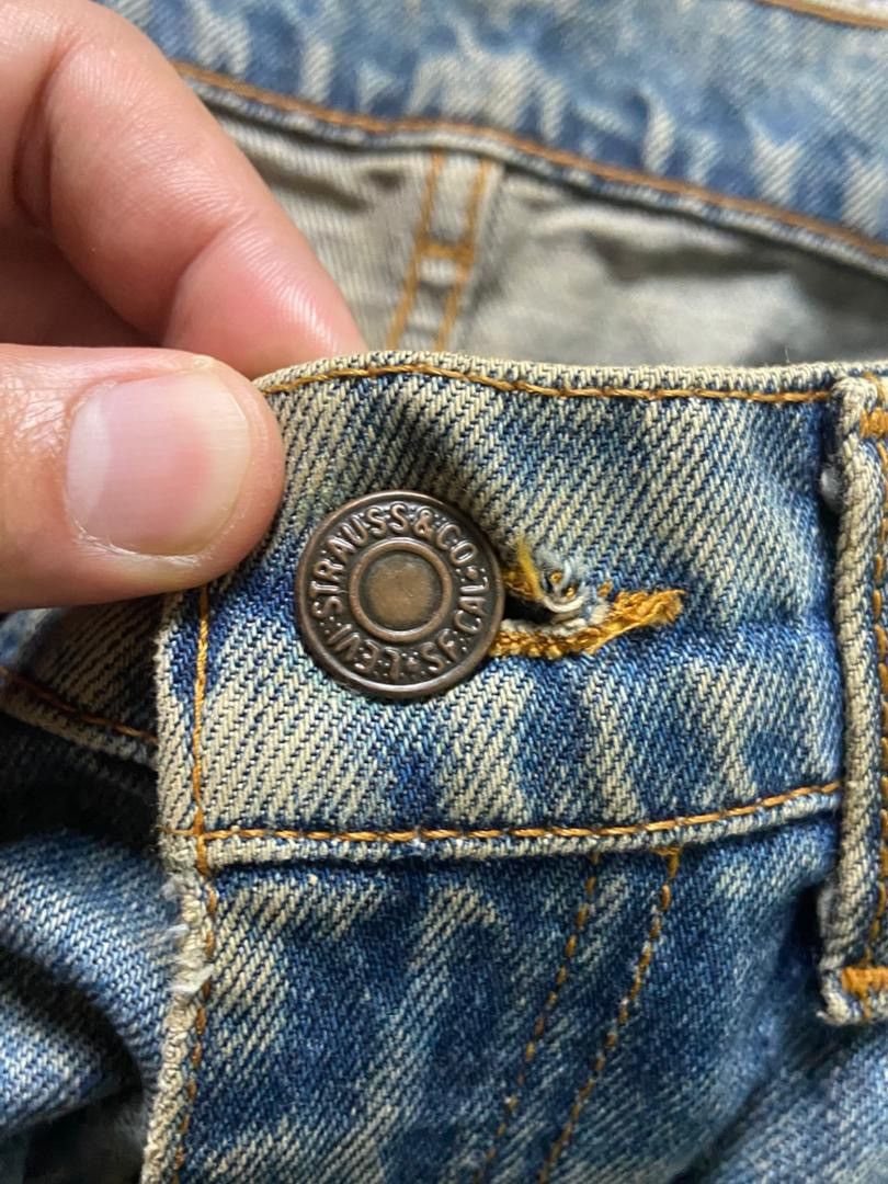 Levi's Levis Strauss Co. Distressed Jeans (184) Size US 30 / EU 46 - 5 Thumbnail