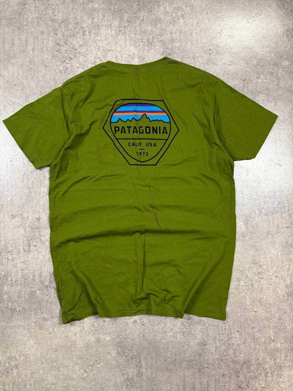 Patagonia Patagonia Fitz Roy Crest T-Shirt Men’s Size US L / EU 52-54 / 3 - 1 Thumbnail
