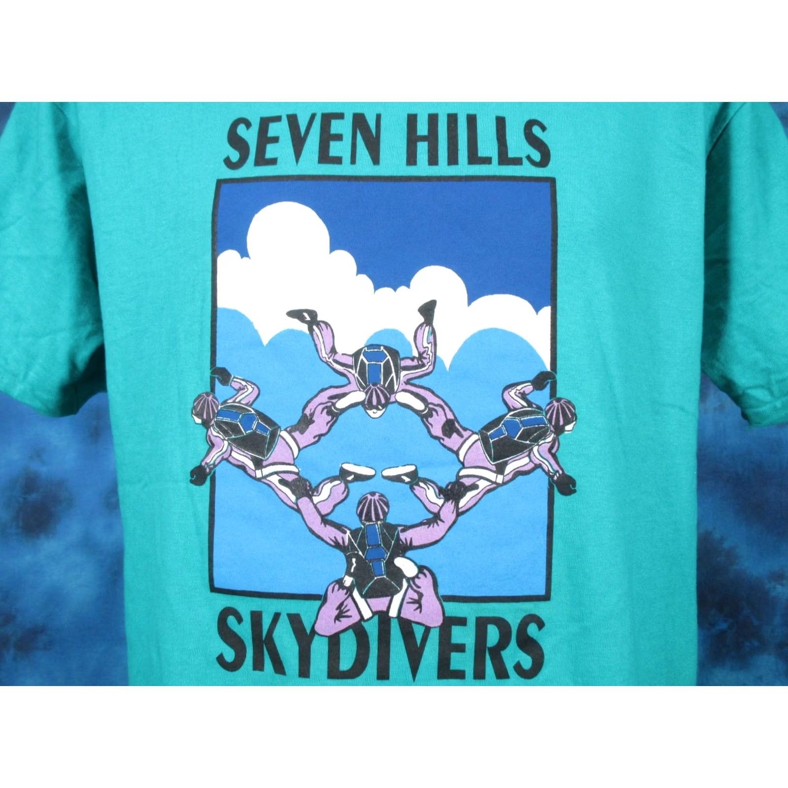 Hanes VINTAGE Hanes Seven Hills Skydive T-Shirt M/L Madison Wisconsin Parachuting 80s 80s 90s Mens Shirt Size US M / EU 48-50 / 2 - 2 Thumbnail