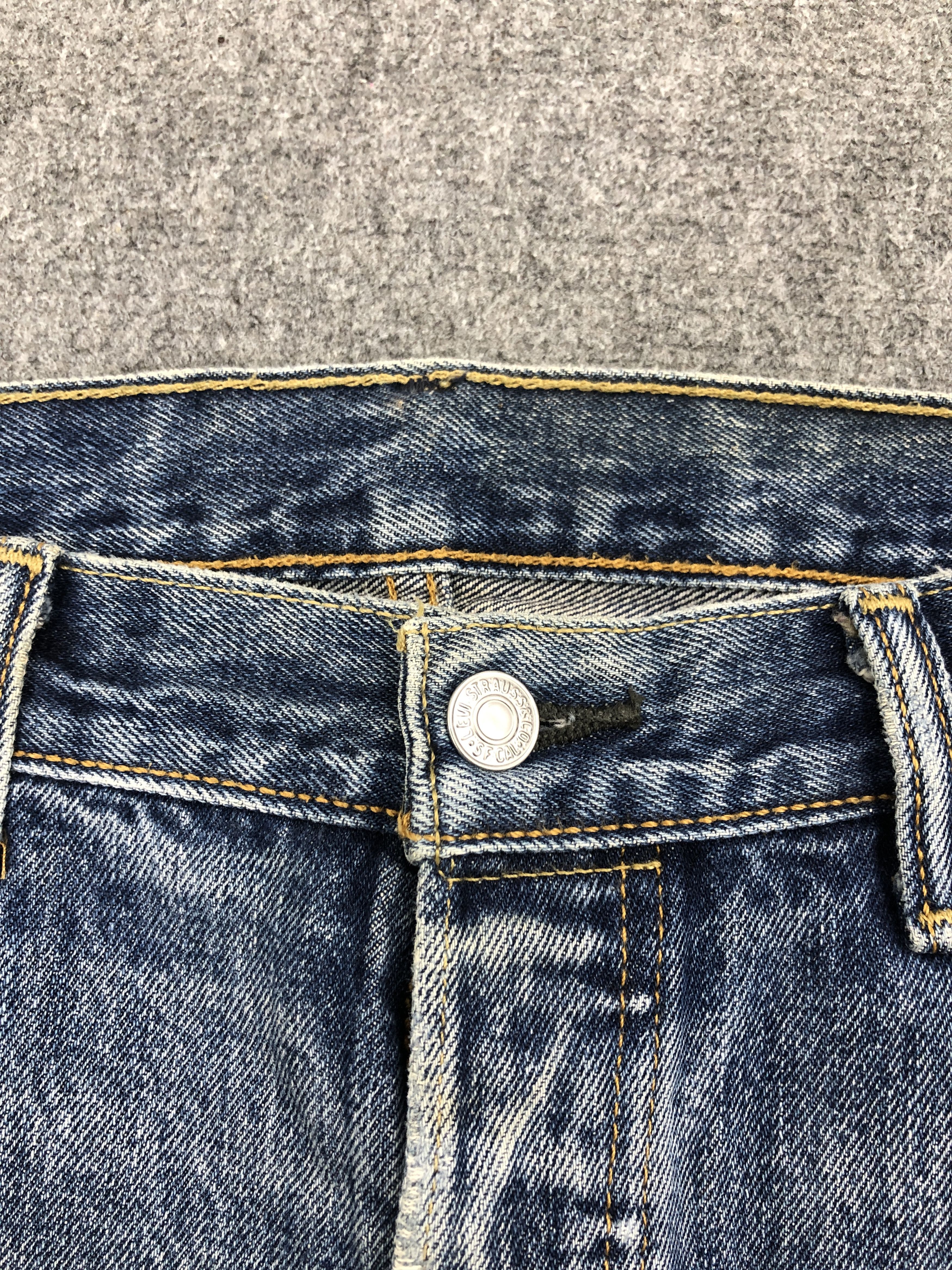 Levi's × Vintage Vintage Levis 501 Blue Denim Jeans Size US 34 / EU 50 - 11 Thumbnail