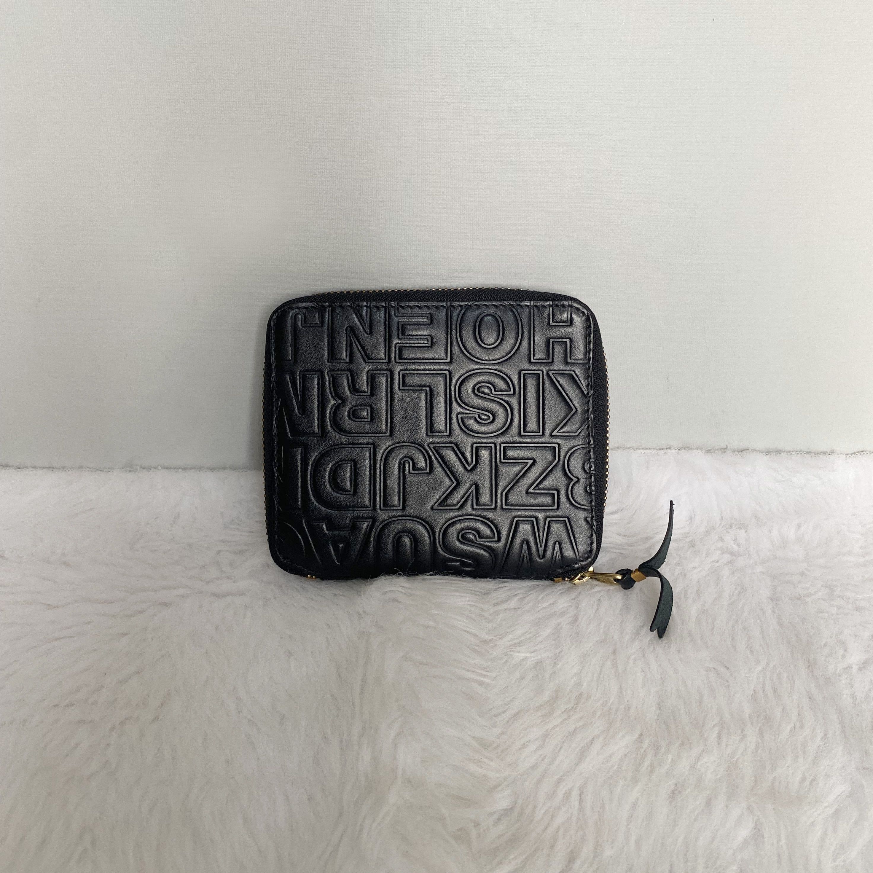 Comme des Garcons COMME DES GARCONS Black Alphabet Calf Leather Zip Wallet Size ONE SIZE - 1 Thumbnail