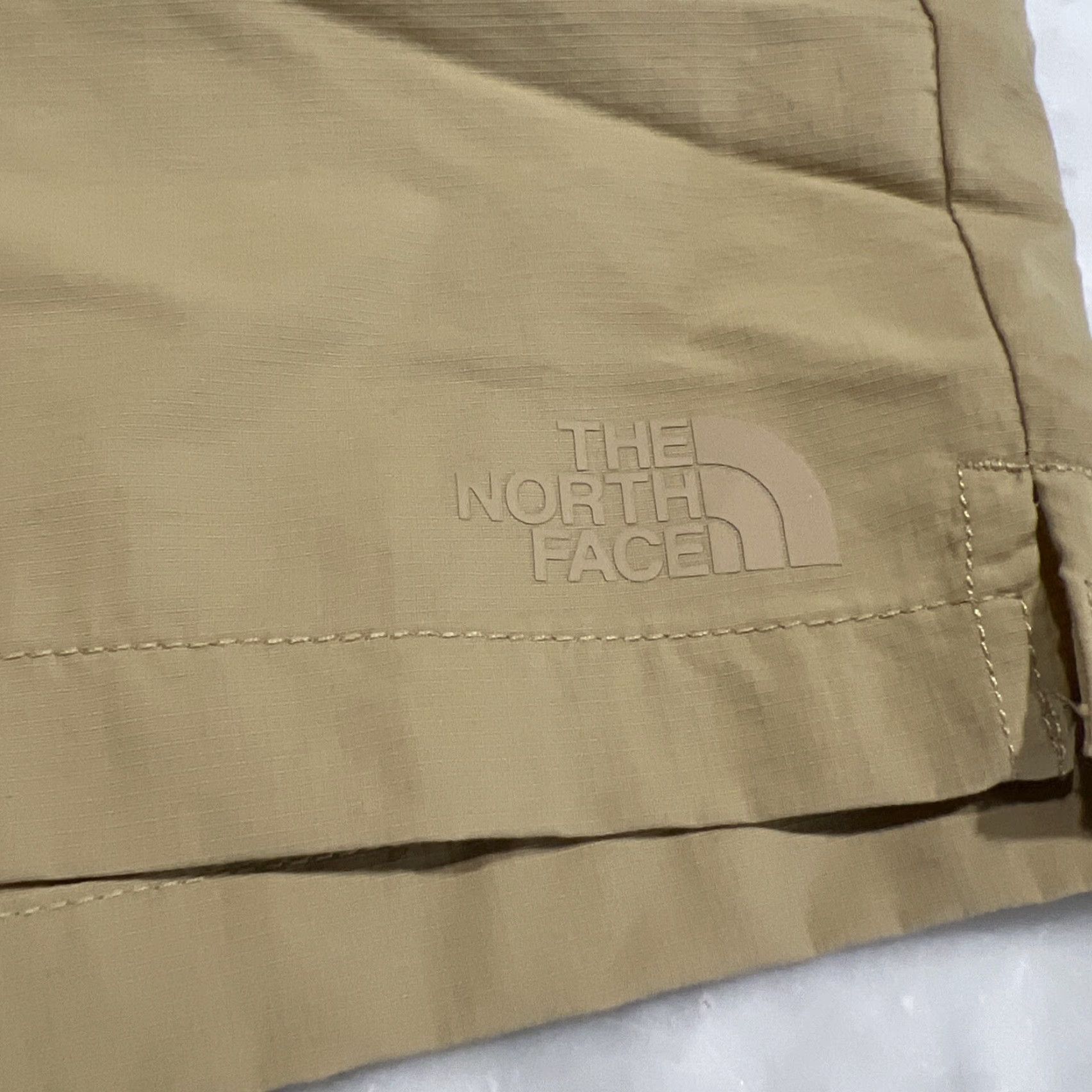The North Face The North Face Shorts Men’s 2XL Pull On Adventure Khaki Stone Active Hiking NWT Size US 39 - 3 Thumbnail