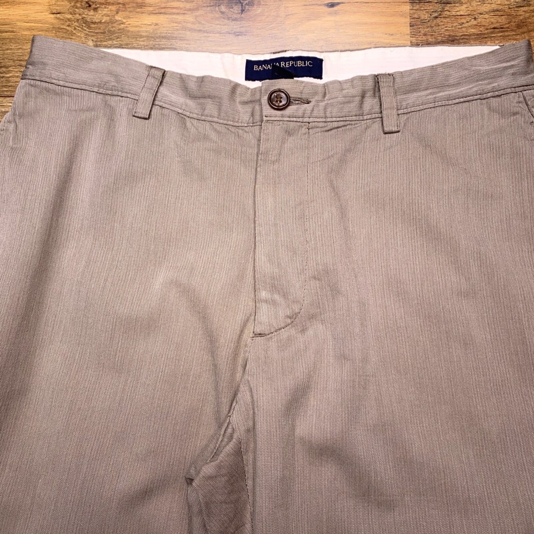 Banana Republic Banana Republic Pants Mens 32x32 Khaki Flat Front Mid Rise Slim Leg Modern Chino Size US 32 / EU 48 - 4 Thumbnail