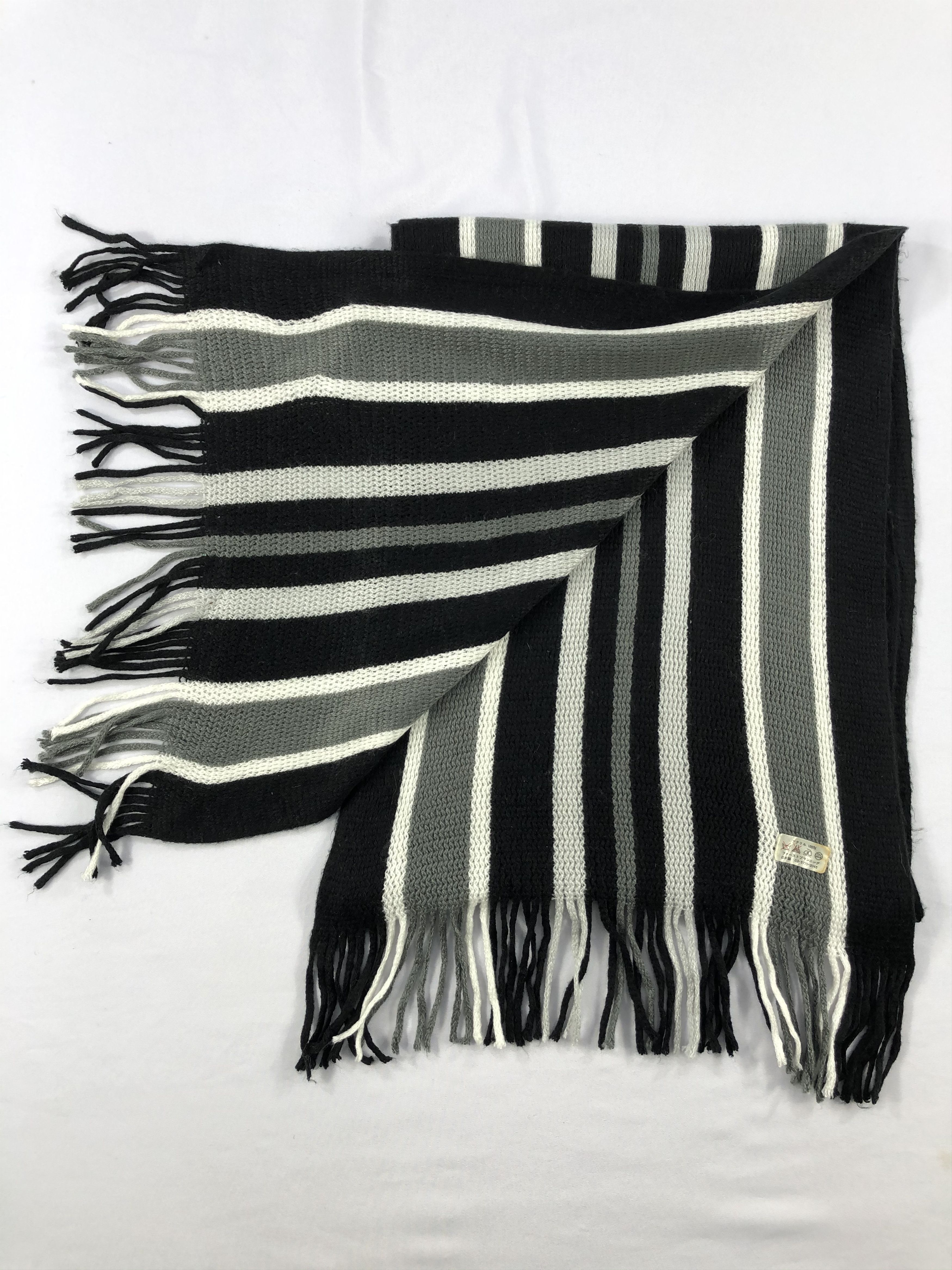 Takeo Kikuchi Vintage Takeo Scarf/Muffler/Neckwear MF1691 Size ONE SIZE - 4 Thumbnail