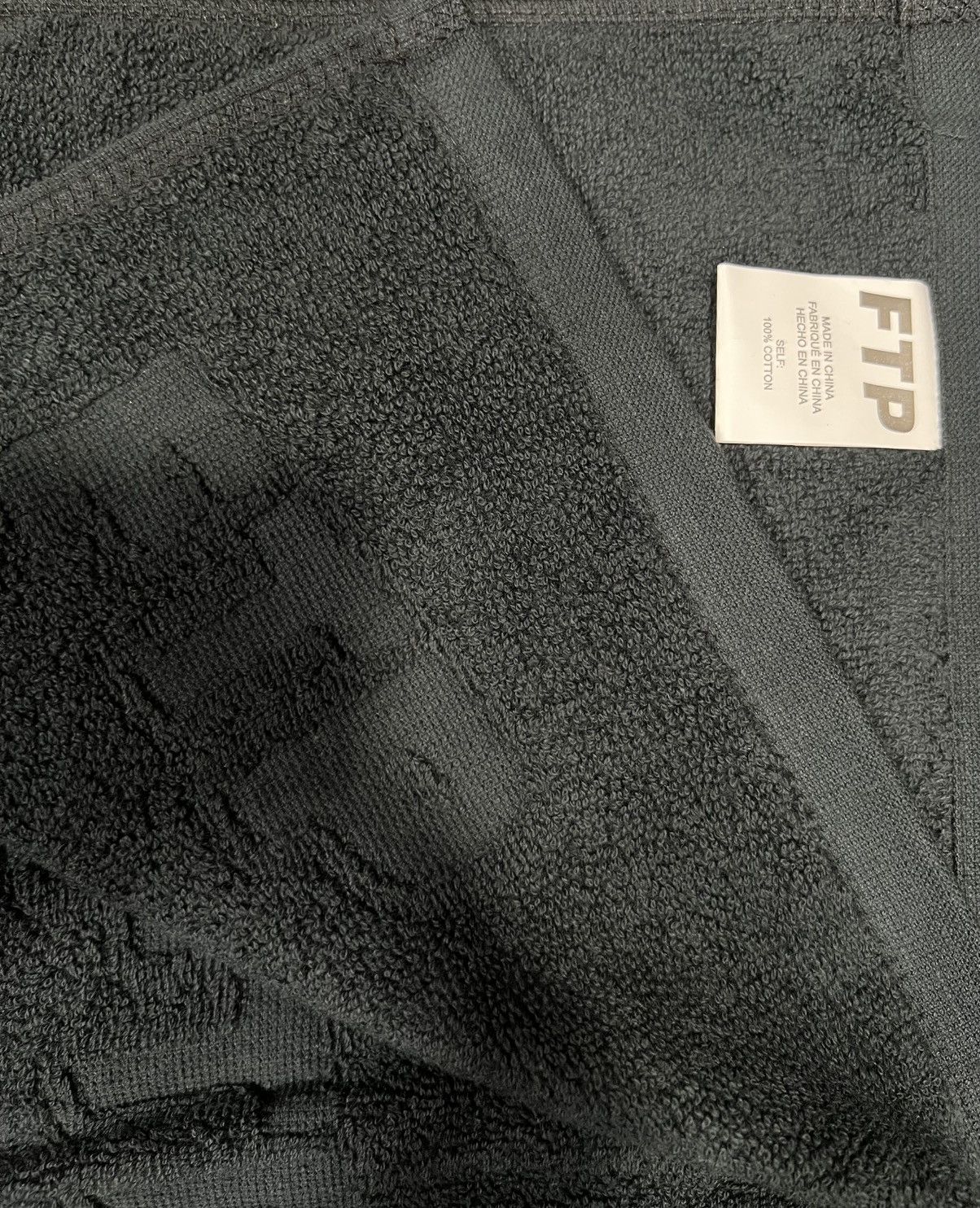 Fuck The Population FUCK THE POPULATION ALLOVER DEBOSSED LOGO BEACH TOWEL BLACK Size ONE SIZE - 4 Thumbnail