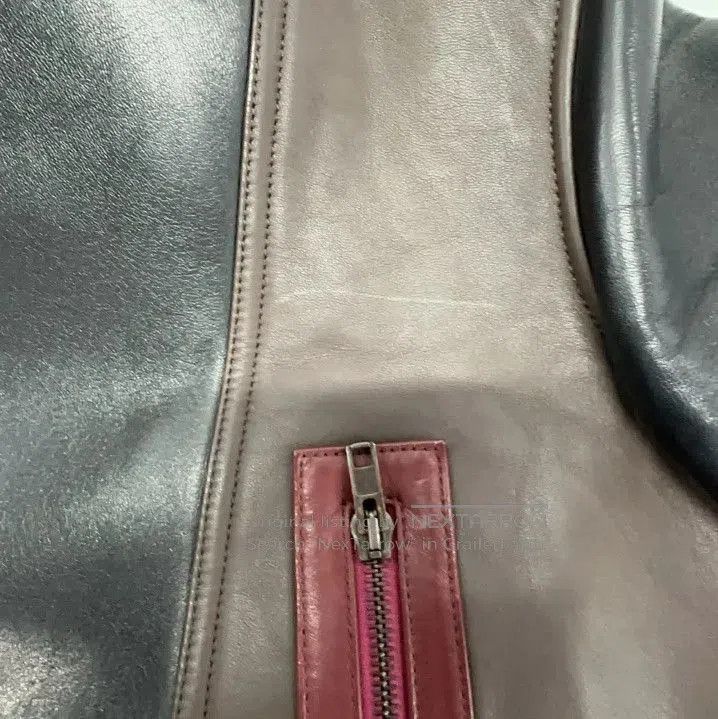 Givenchy Givenchy Men's Color. Size US M / EU 48-50 / 2 - 6 Thumbnail