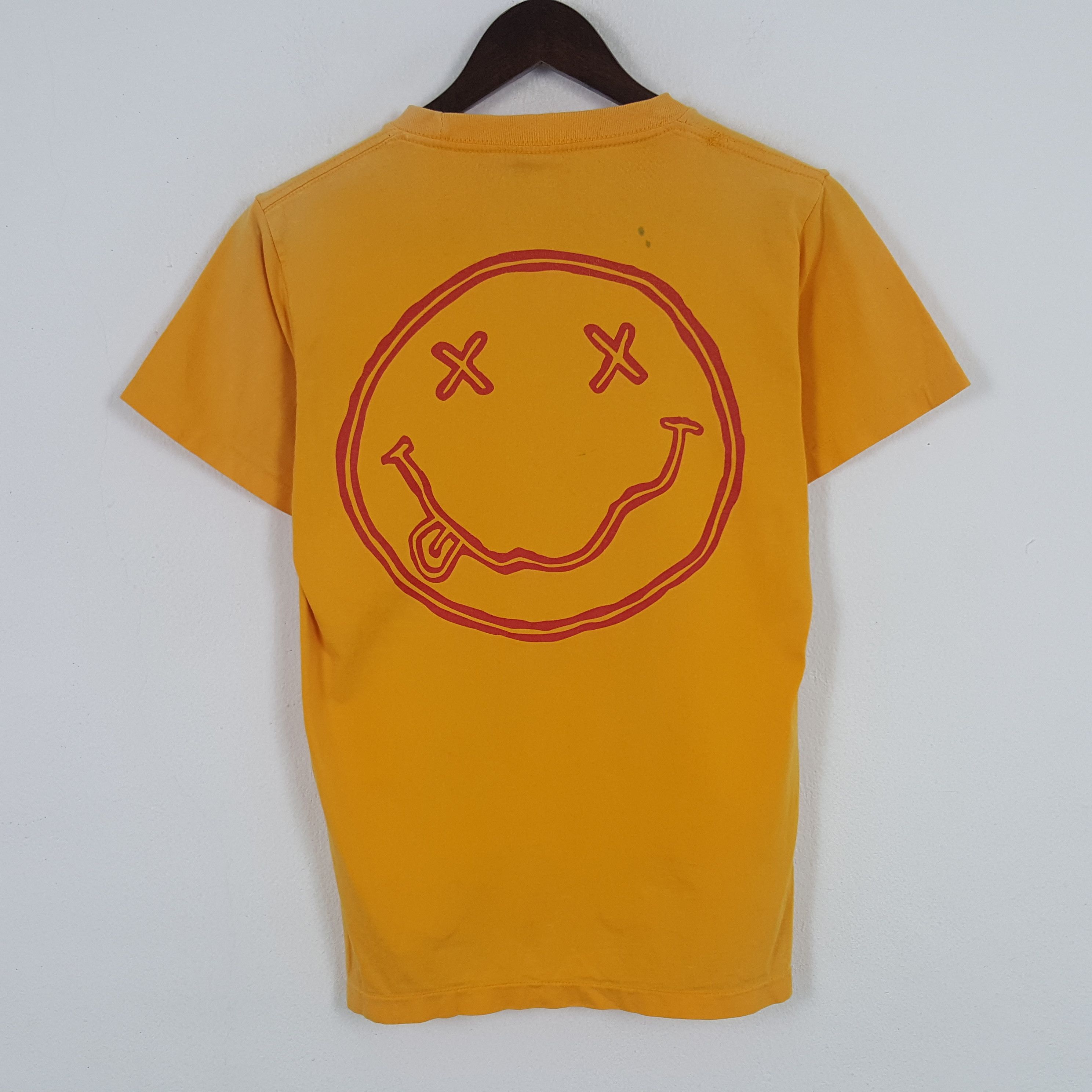 Band Tees × Nirvana × Vintage Vintage Nirvana American Rock Band Tshirt Size US S / EU 44-46 / 1 - 3 Thumbnail