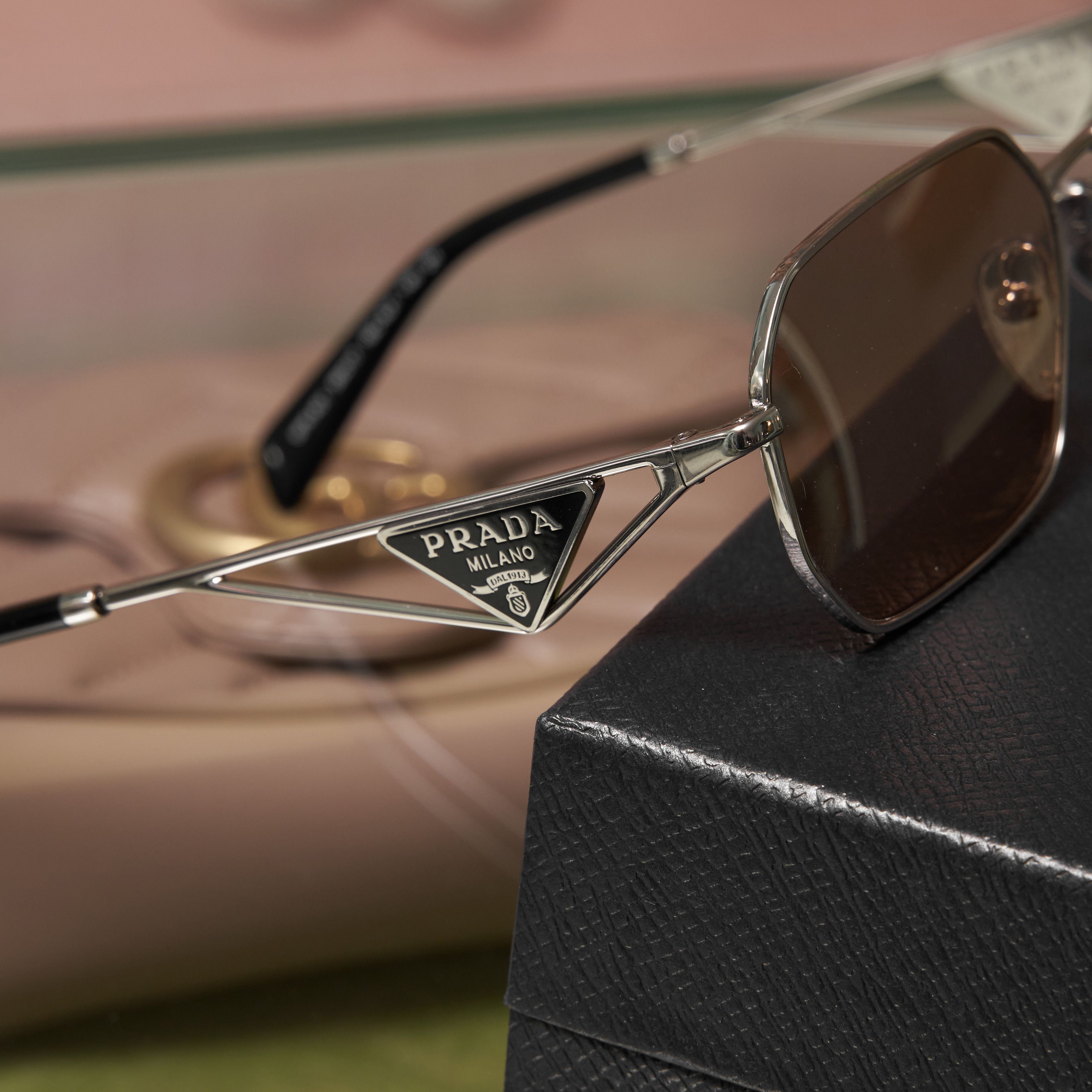 Prada PRADA A51S 1BC8J1 Sunglasses Size ONE SIZE - 4 Thumbnail