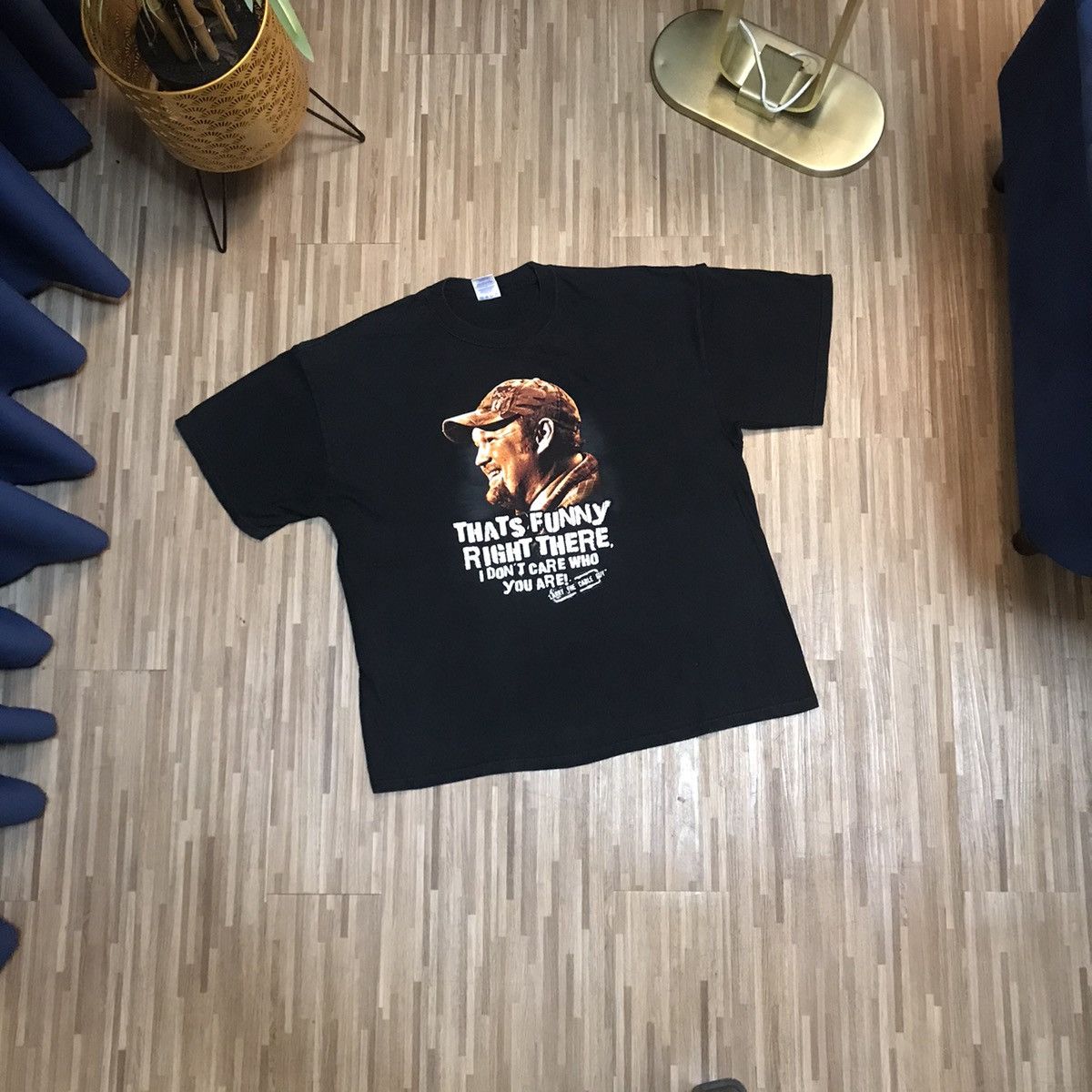 Vintage LARRY THE CABLE GUYS AMERICAN COMEDIAN ACTOR RARE TEE Size US XL / EU 56 / 4 - 1 Thumbnail