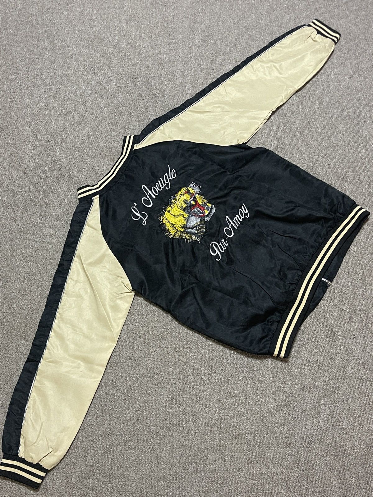 Japanese Brand Sukajan souvenir Tiger Logo Embroidery Light Jacket Size US L / EU 52-54 / 3 - 3 Thumbnail
