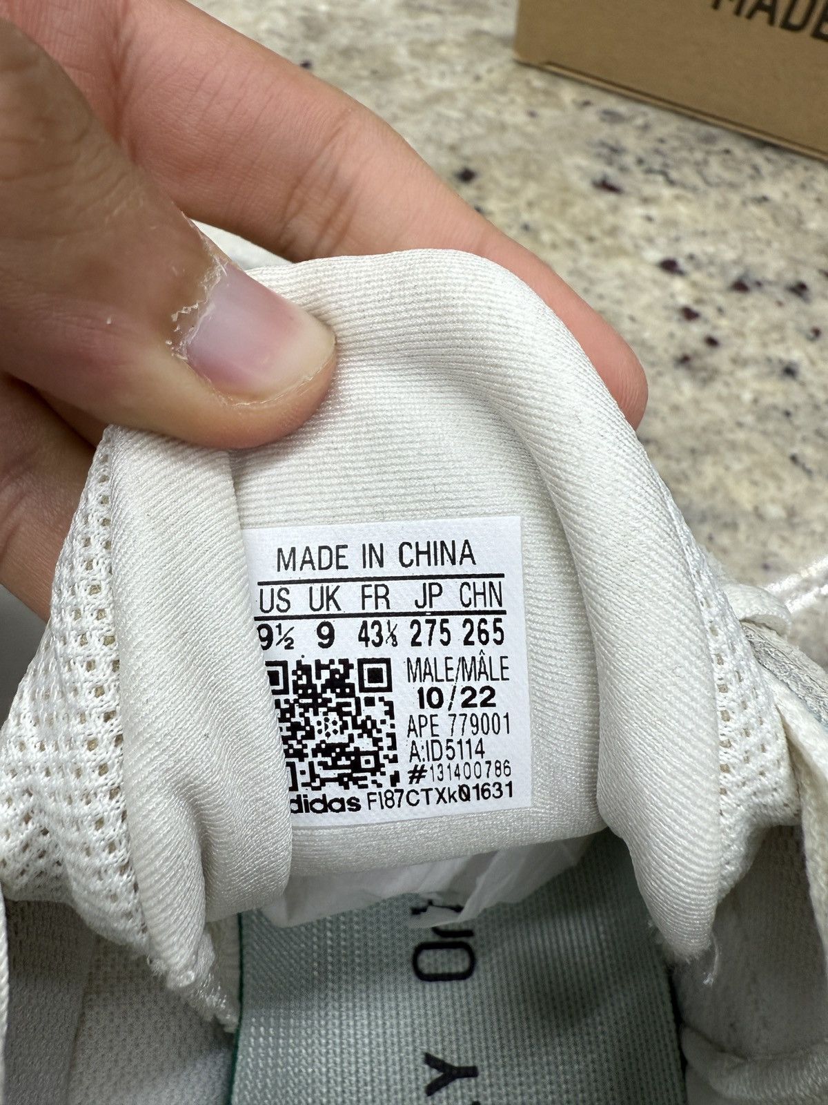 Yeezy Adidas Yeezy 500 Bone Whites (2023) Size US 9.5 / EU 42-43 - 7 Thumbnail