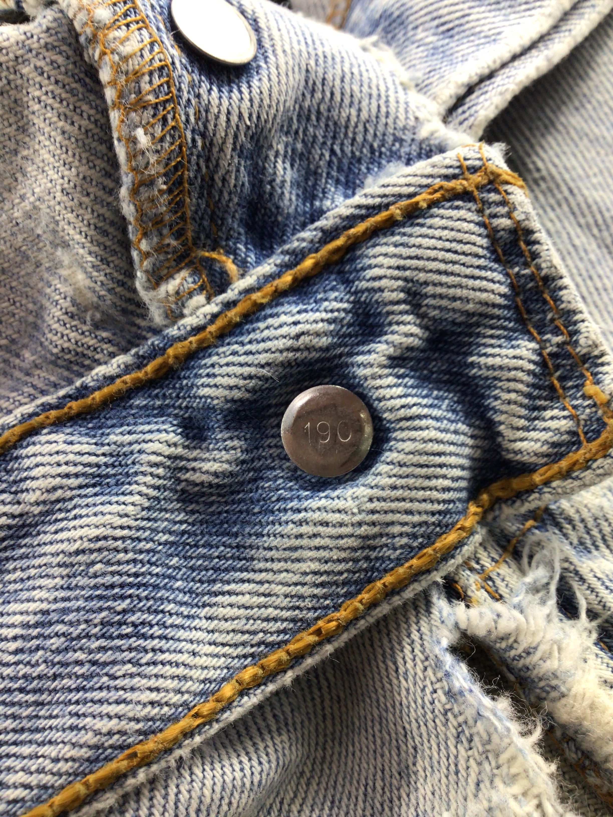 Levi's Vintage Levis 501 Jeans Light Levi's Wash Denim -J416 Size US 31 - 10 Thumbnail