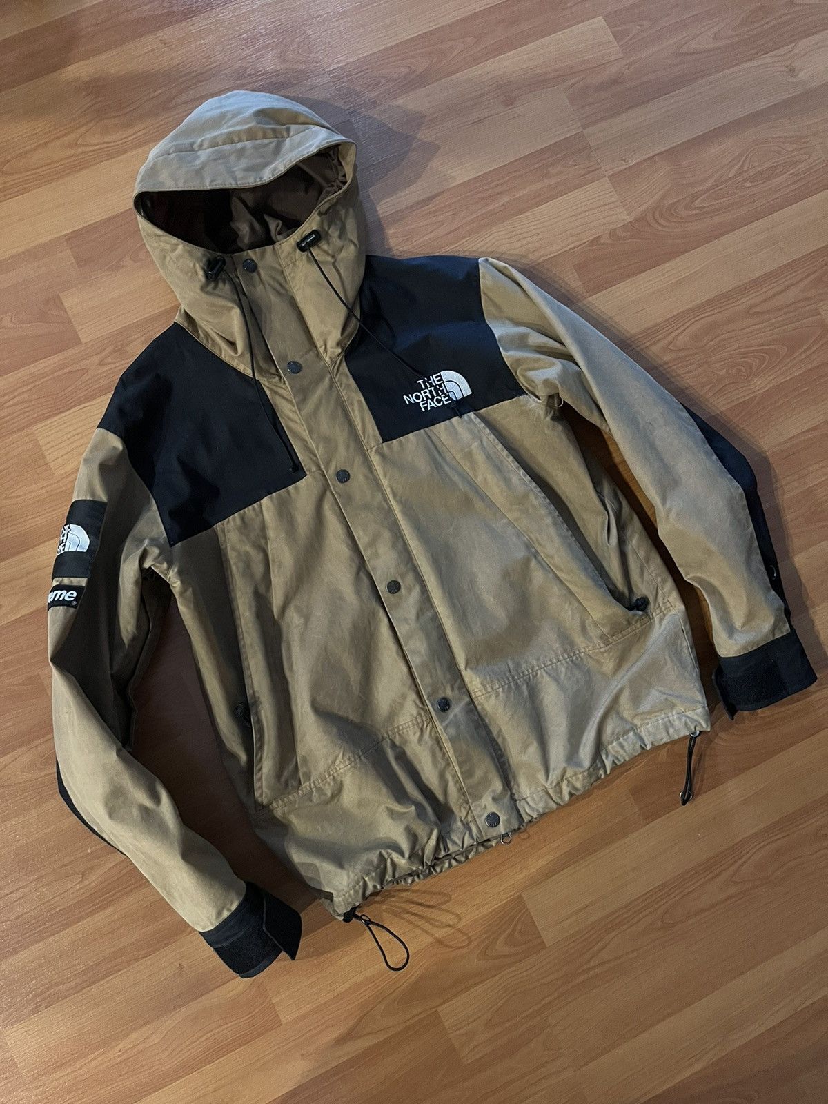 Supreme NORTH FACE Waxed Mountain Mサイズ - creatubers.com