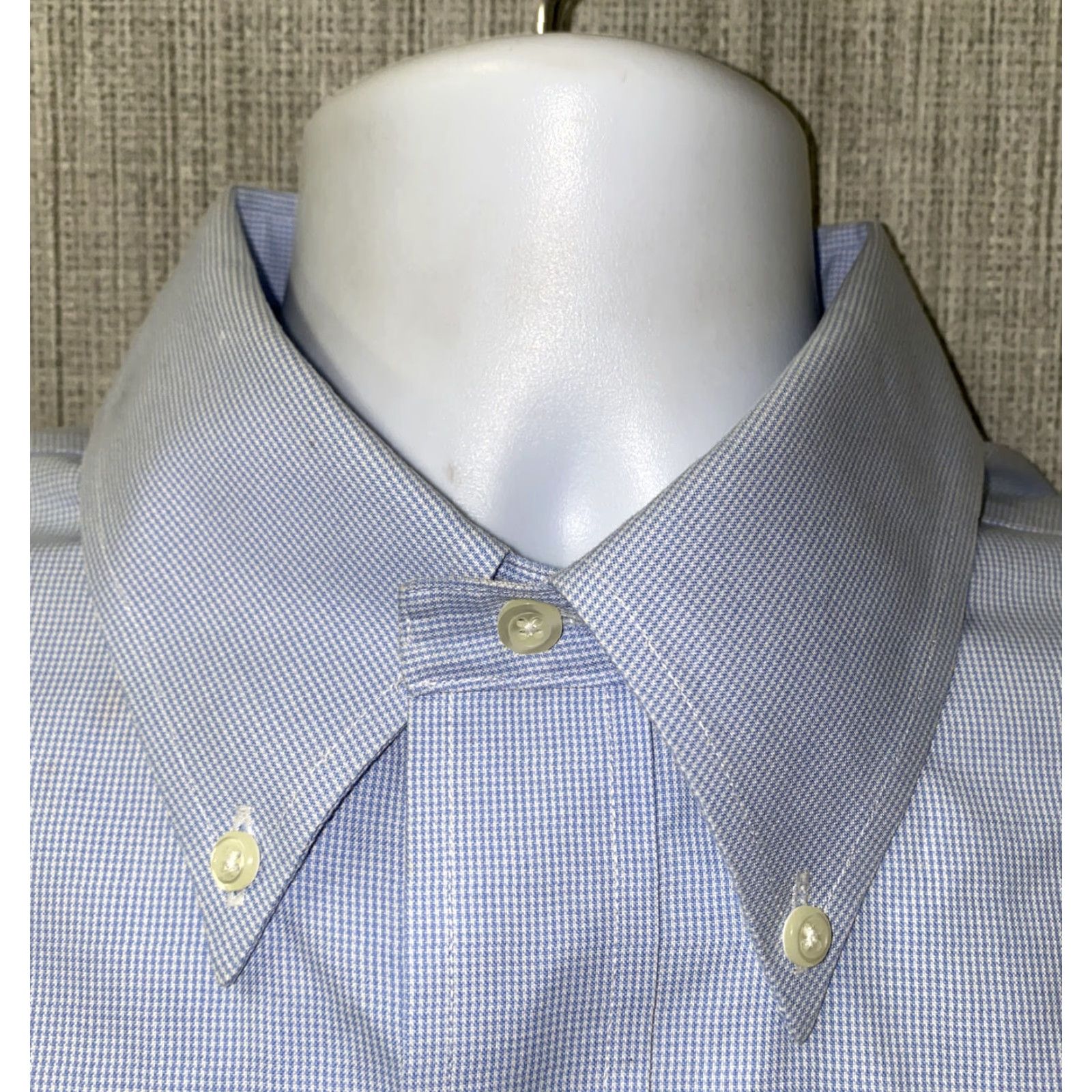 Brooks Brothers Brooks Brothers Dress Shirt Men's Blue Long Sleeve Button Front Non-Iron Sz 16.5 Regular Collar Shirt Size 46R - 3 Thumbnail