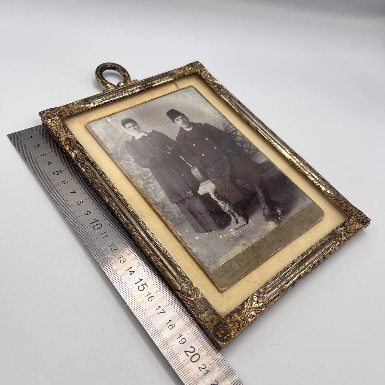 Vintage Antique Collectible Gilt Plated Brass Family Photo Portrait Size ONE SIZE - 2 Thumbnail