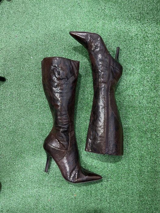 Nine west clearance snakeskin boots