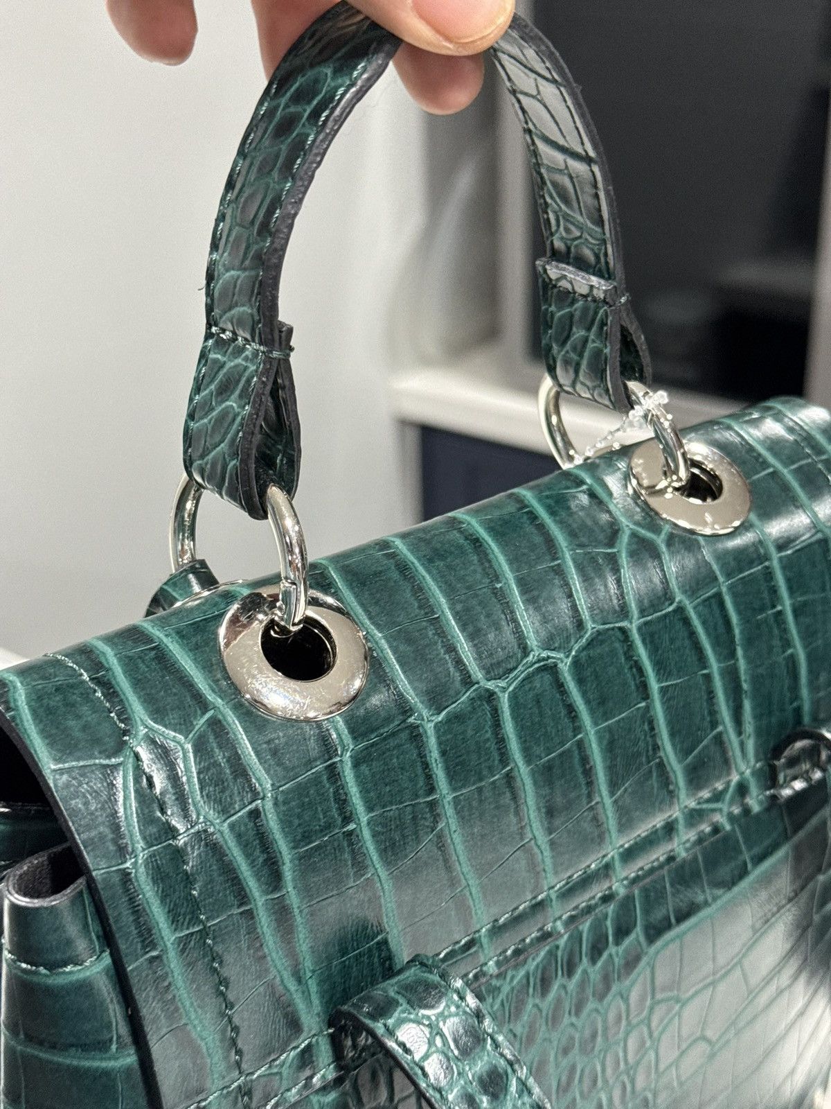 Bottega Veneta Daniellee Green Alligator Embossed Leather Women's Backpack Size ONE SIZE - 7 Thumbnail