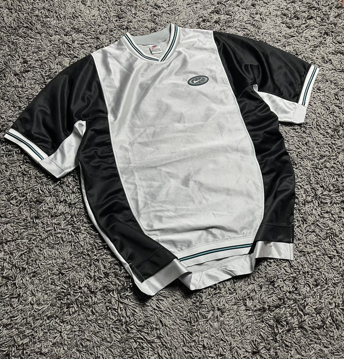 Nike Vintage 90s Nike Center Swoosh Basketball Warm-Up Jersey Size US L / EU 52-54 / 3 - 1 Thumbnail