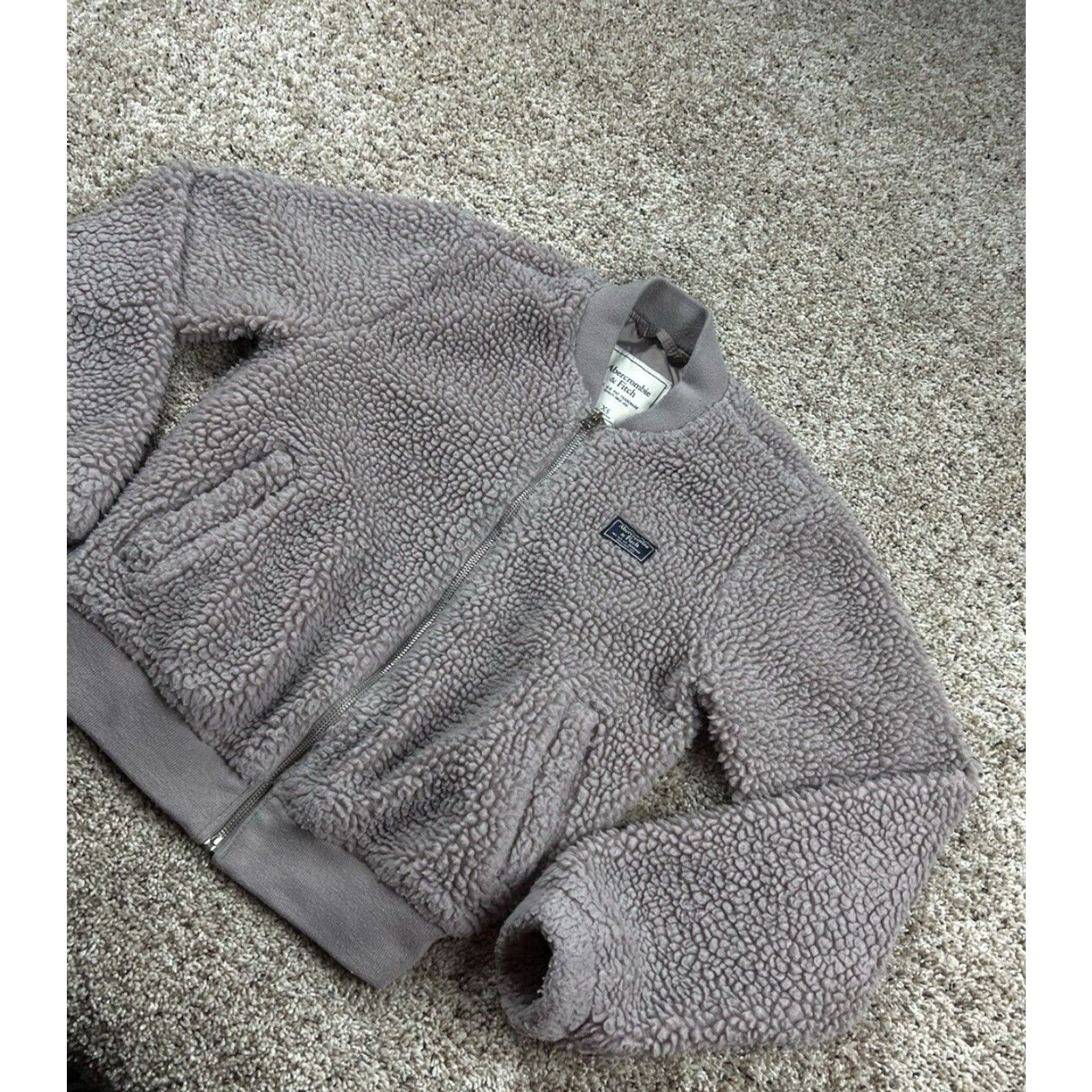 Abercrombie & Fitch VINTAGE Abercrombie & Fitch Fleece Jacket XS Womens Purple Lined Full Zip Long Sleeve Size XS / US 0-2 / IT 36-38 - 2 Thumbnail