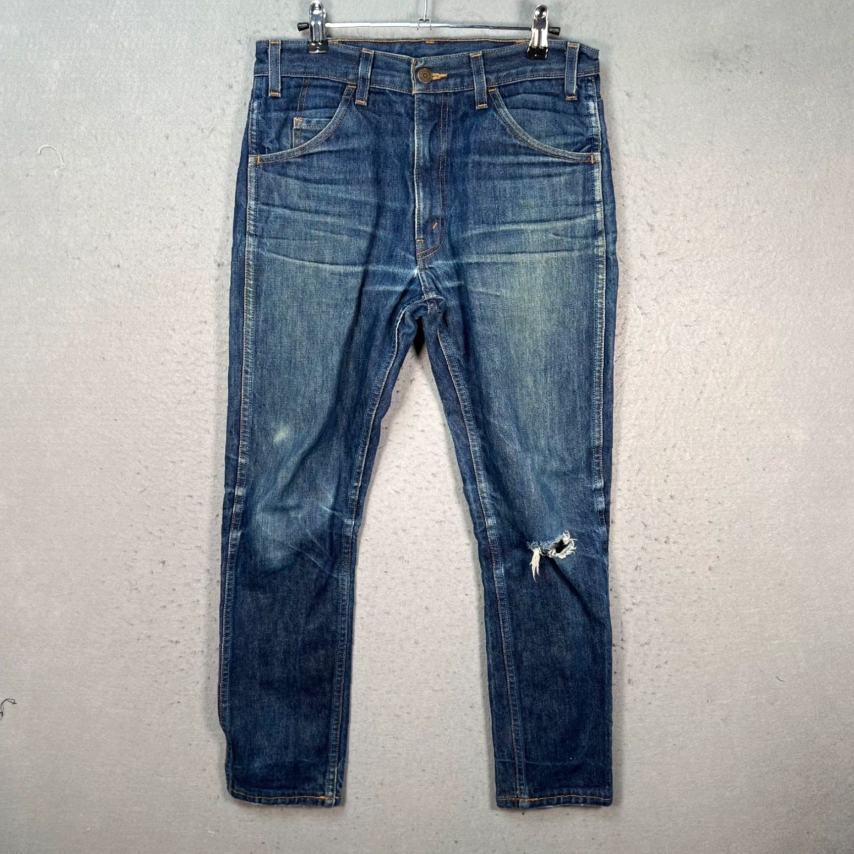 Levi's VINTAGE Levi's 501 Jeans Men 30x27 Distressed Blue Cotton Denim 5-Pocket Straight Regular (Loose Fit) Mens Size US 30 / EU 46 - 2 Thumbnail
