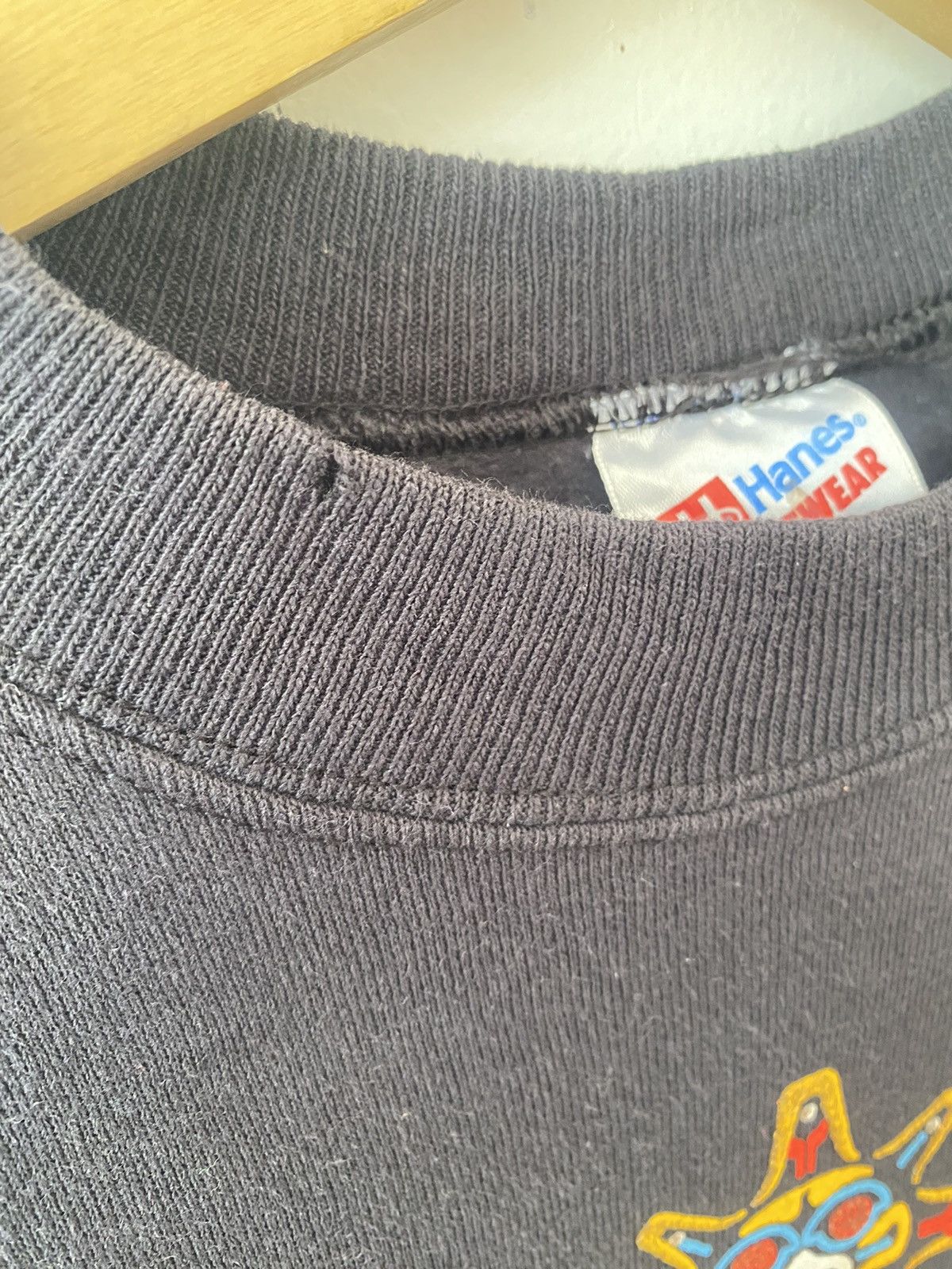 Hanes × Vintage Vintage Alaska Hanes 90s Voodo Glow Skull Crewneck Sunfaded Size US XXL / EU 58 / 5 - 5 Thumbnail