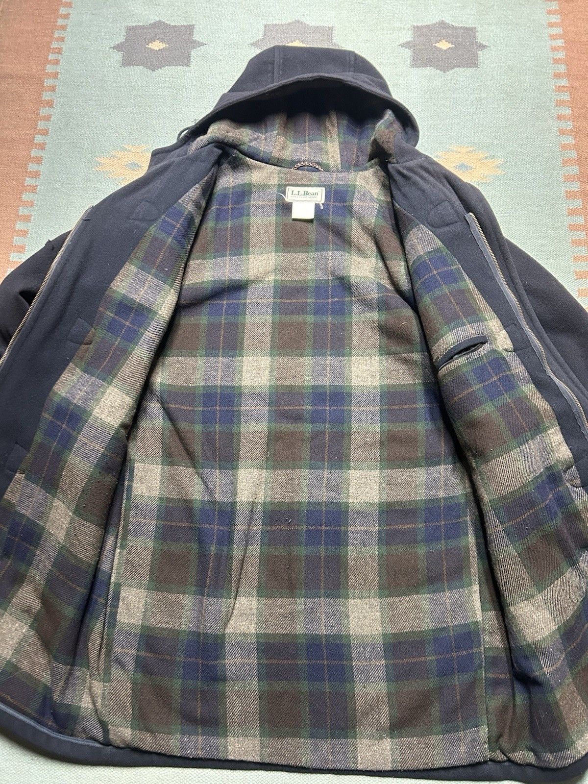 Vintage LL Bean hooded wool toggle coat plaid duffle jacket large? Size US L / EU 52-54 / 3 - 7 Thumbnail