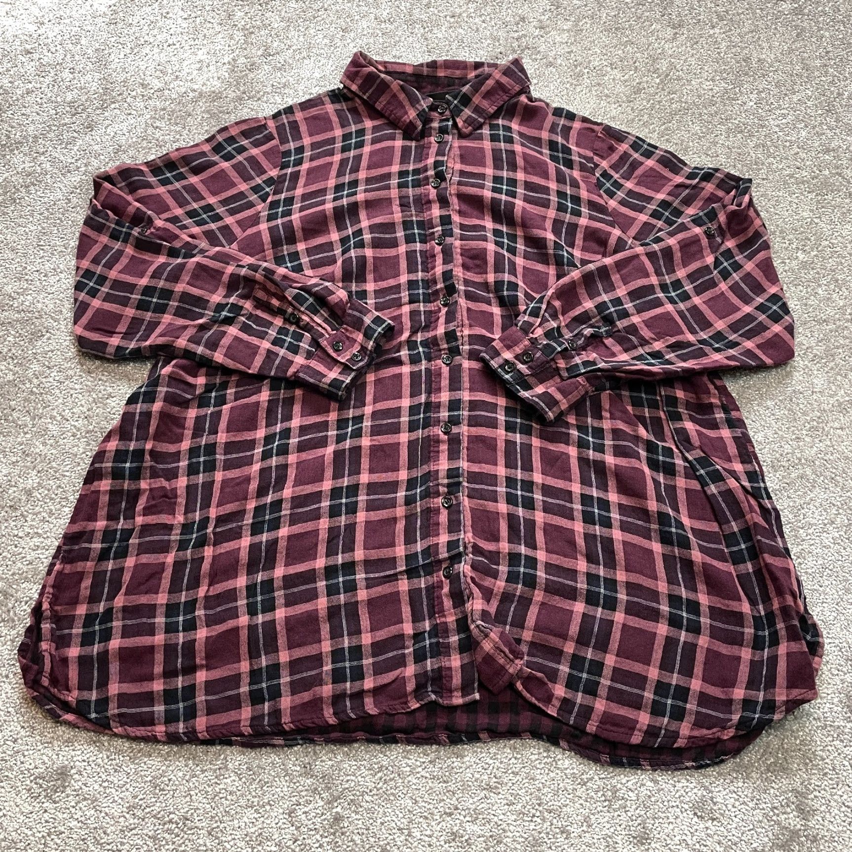 Vintage Lane Bryant Button Up Shirt Womens 18/20 Red Plaid Long Sleeve Cotton Soft Top Shirt Womens Red Plaid Long Sleeve Button-Up Size XXL / US 16-18 / IT 52-54 - 2 Thumbnail