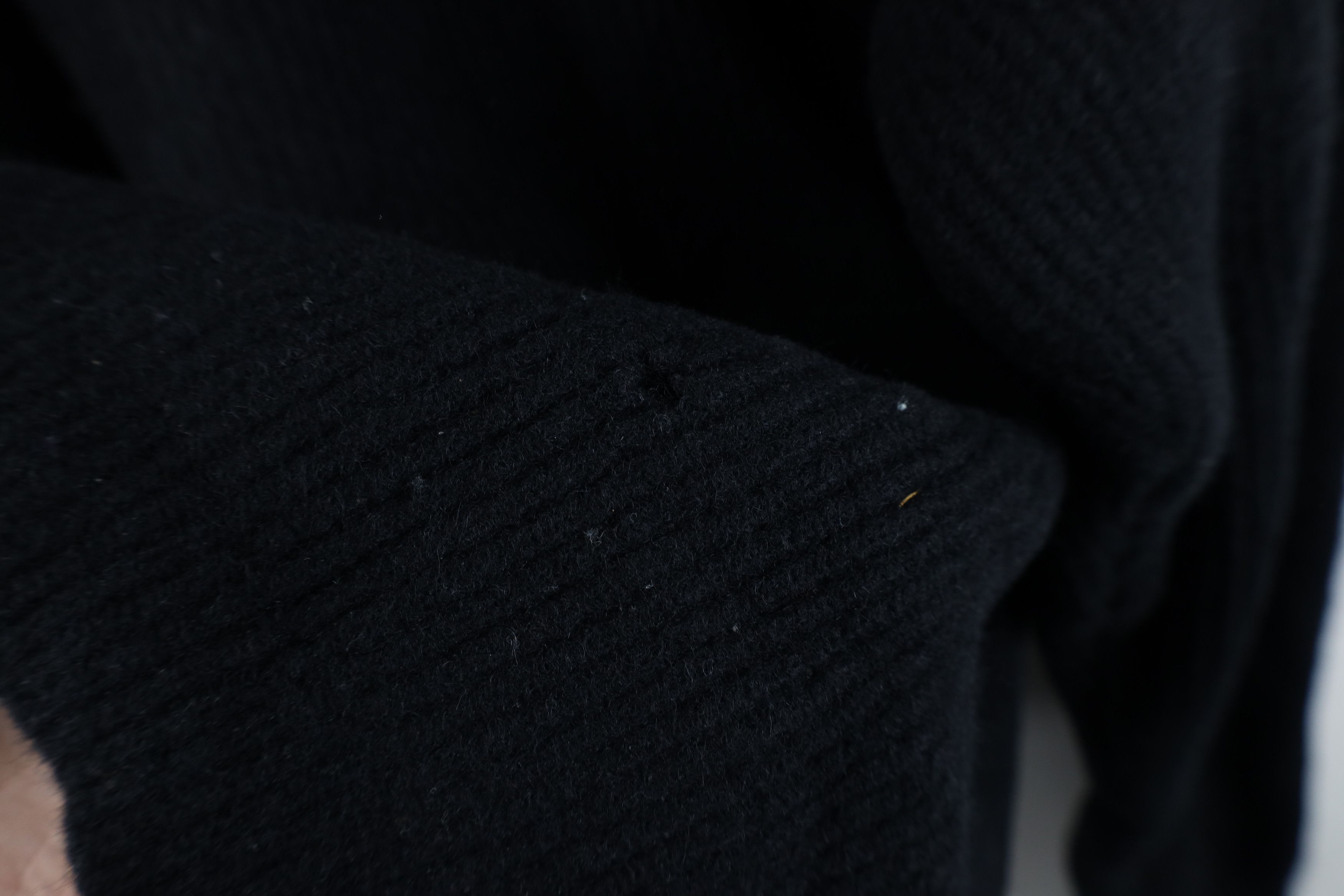 Eddie Bauer × Vintage Vintage 90s Eddie Bauer Ribbed Knit V-Neck Sweater Black Size US XL / EU 56 / 4 - 6 Thumbnail