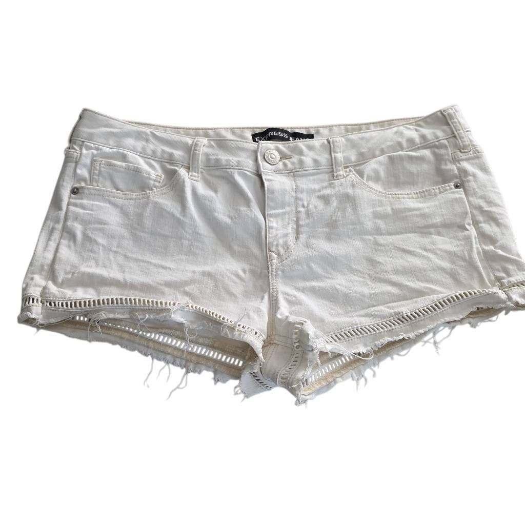 Express Express Jeans Women's Size 14 White Denim Cutoff Shorts Size 36" / US 14 / IT 50 - 1 Thumbnail