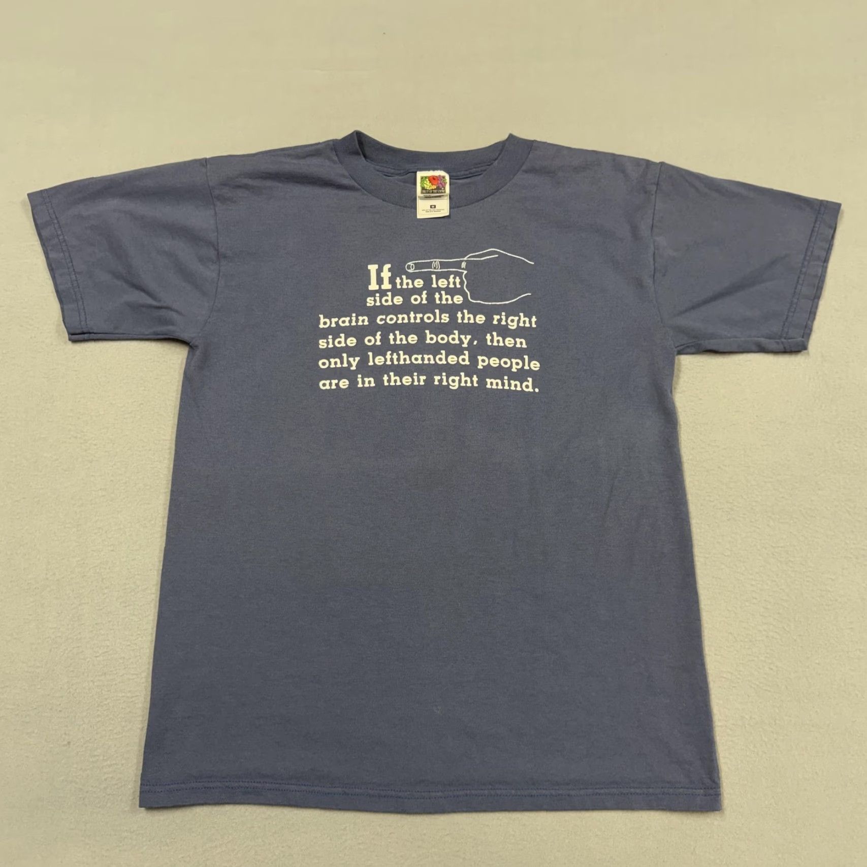Fruit Of The Loom VINTAGE Fruit Of The Loom Shirt Mens Medium Blue Left Handed Brain Funny 90s Size US M / EU 48-50 / 2 - 3 Thumbnail