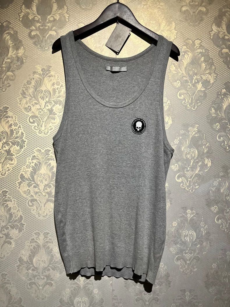 Number (N)ine Number (N)ine01ss show skull vest 2503-Nextarrow Size US L / EU 52-54 / 3 - 3 Thumbnail
