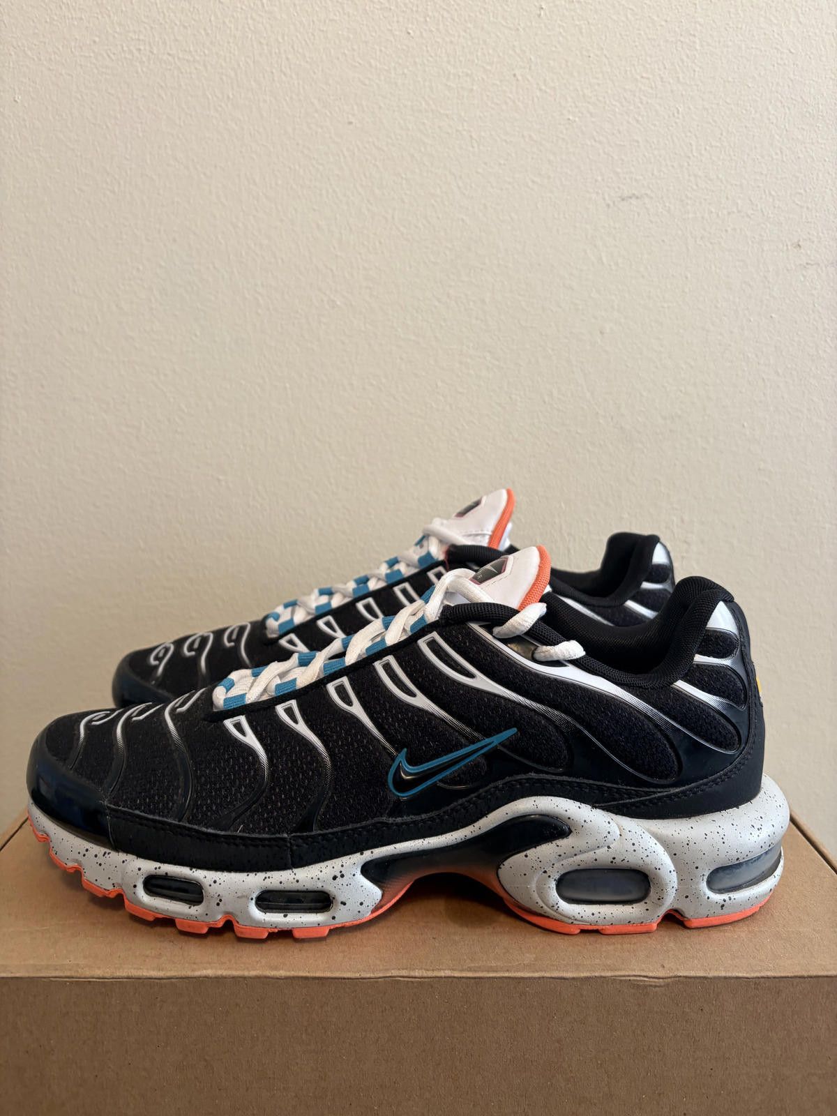 Nike Nike Men's Air Max Blk Aquamarine Turf Shoes (Size 8.5) Size US 8.5 / EU 41-42 - 3 Thumbnail