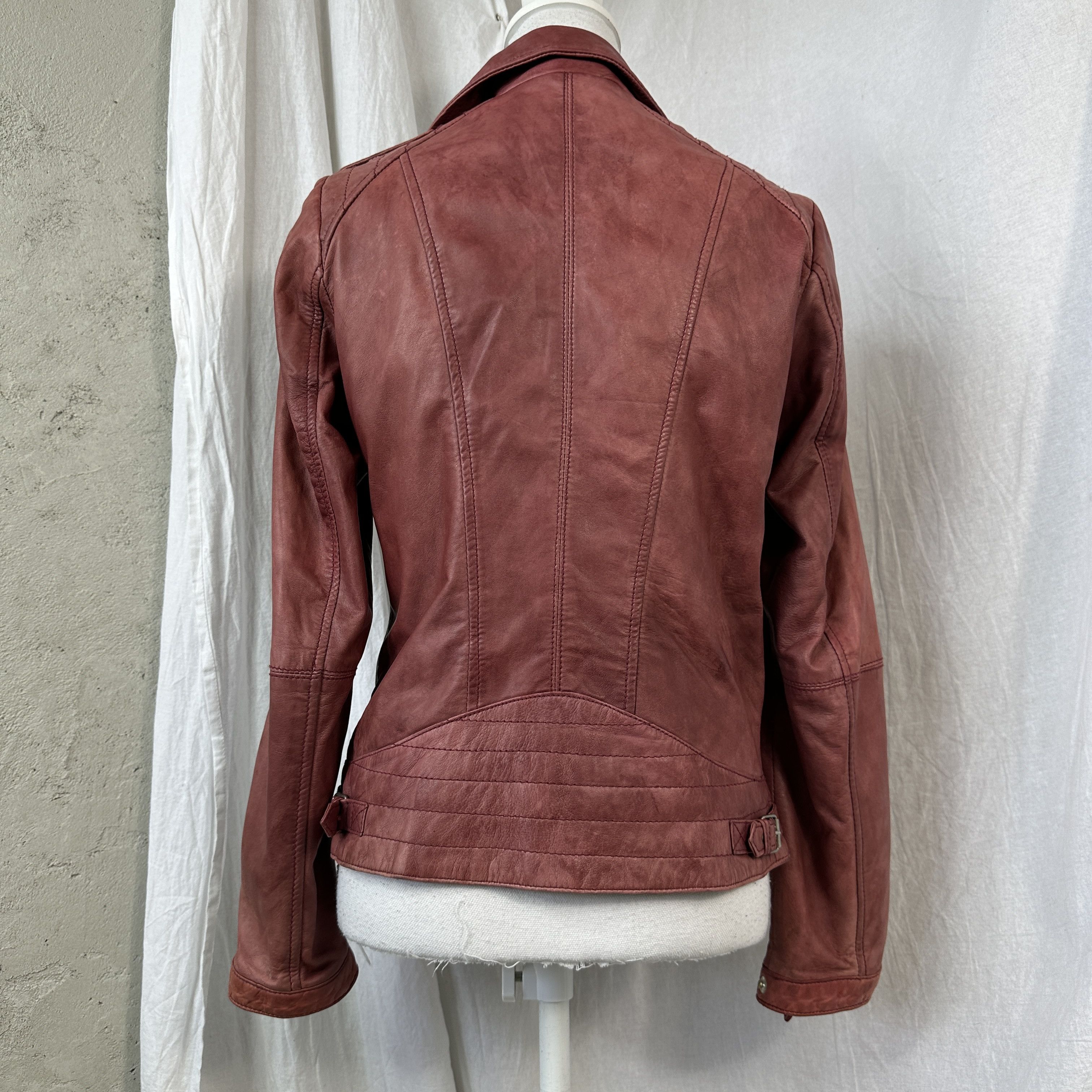 Vintage Vintage Avant Garde Y2K Biker Moto Cherry Red Faded Jacket Size US S / EU 44-46 / 1 - 3 Thumbnail