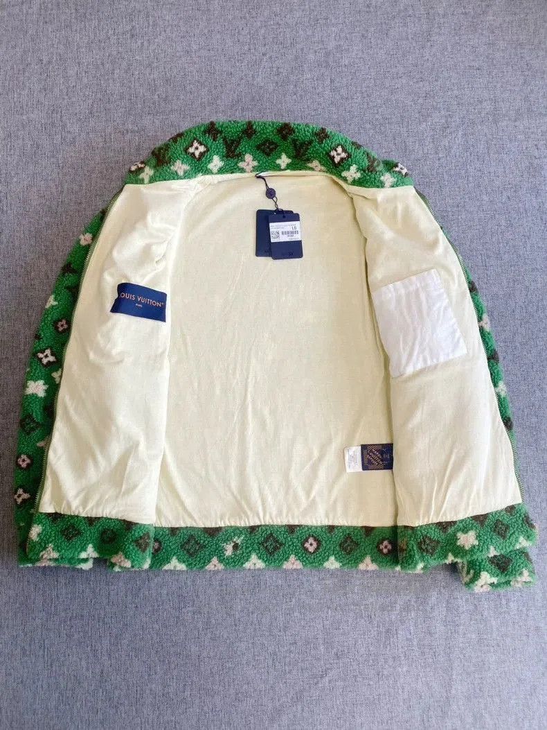 Louis Vuitton LV x Tyler Logo Casual Jacket for Men. Size US L / EU 52-54 / 3 - 3 Thumbnail