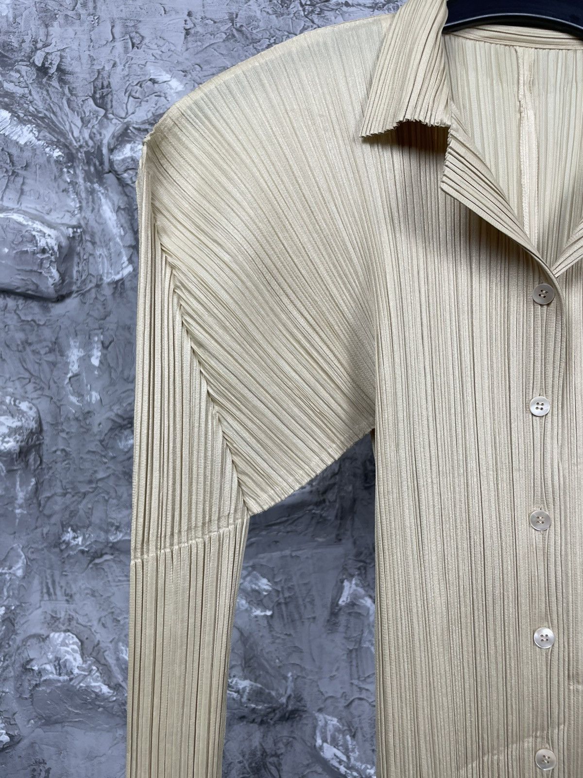 Pleats Please Issey Miyake Pleatse Please Archive Issey Miyake Pleated Buttons Shirt Size S / US 4 / IT 40 - 5 Thumbnail