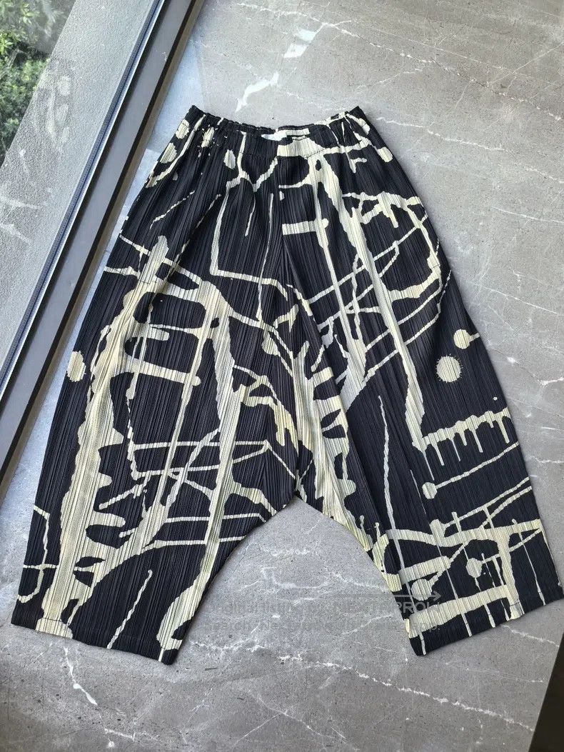 Issey Miyake Issey Miyake size:3 Vintage Graffiti Harem Pants Size 22" - 2 Thumbnail