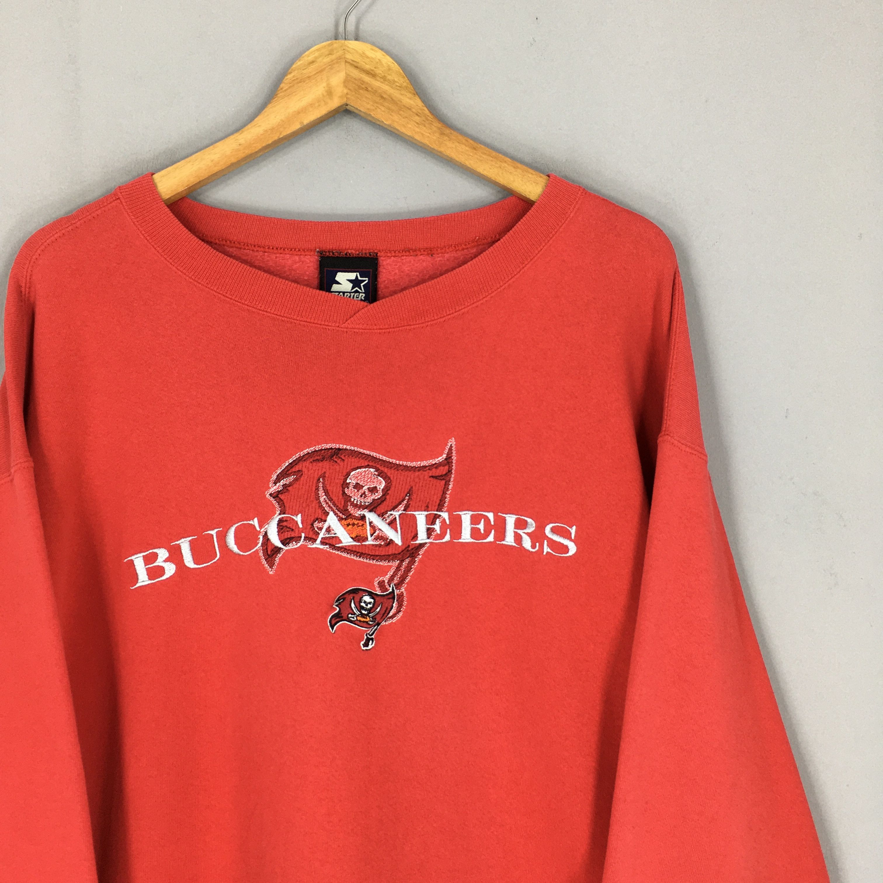 NFL × Vintage Vintage Tampa Bay Buccaneers NFL Sweatshirt Large Size US L / EU 52-54 / 3 - 2 Thumbnail