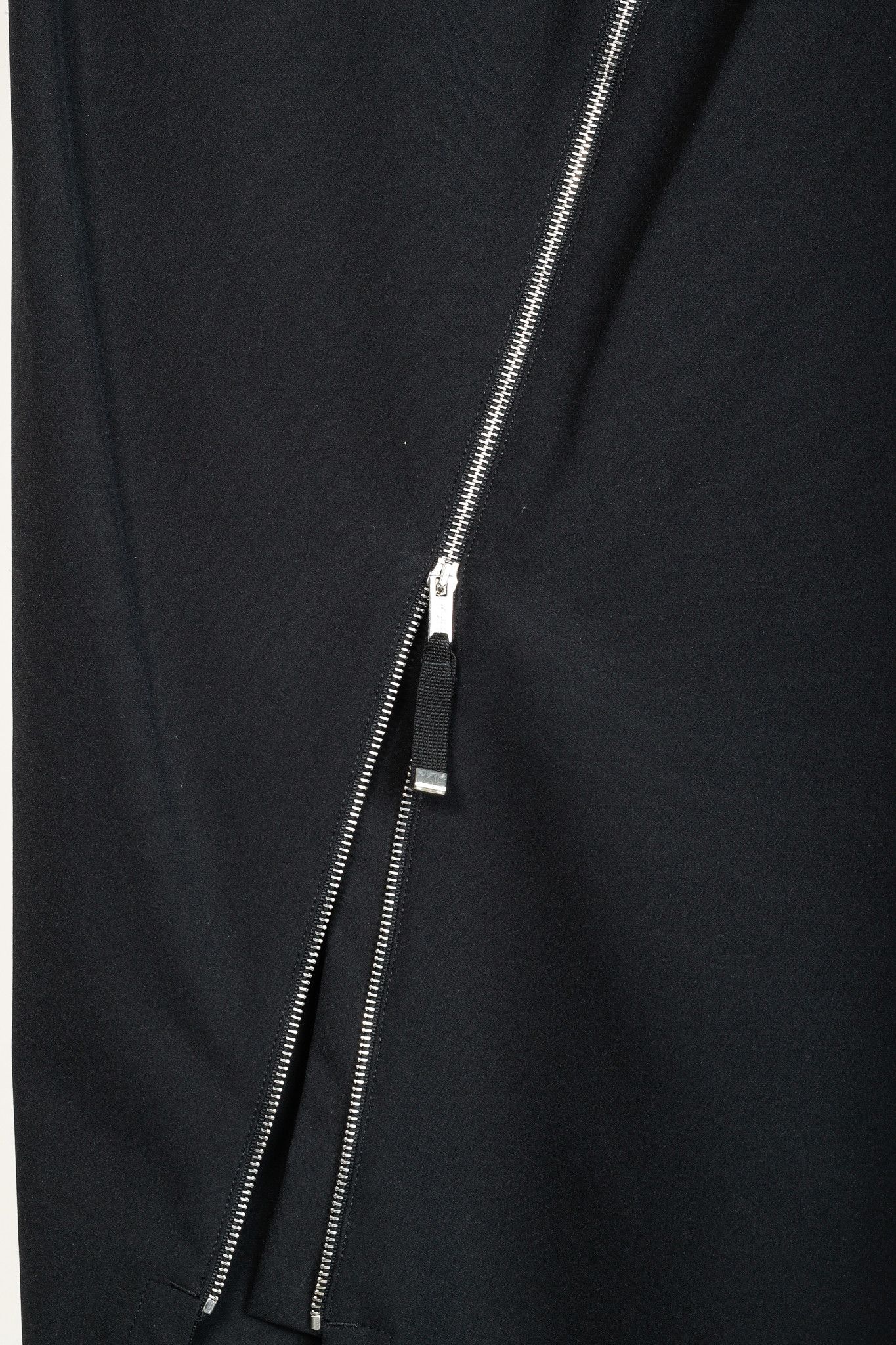Other High Use Black Tech Asymmetrical Zip Midi Skirt Size 34" / US 12 / IT 48 - 8 Thumbnail