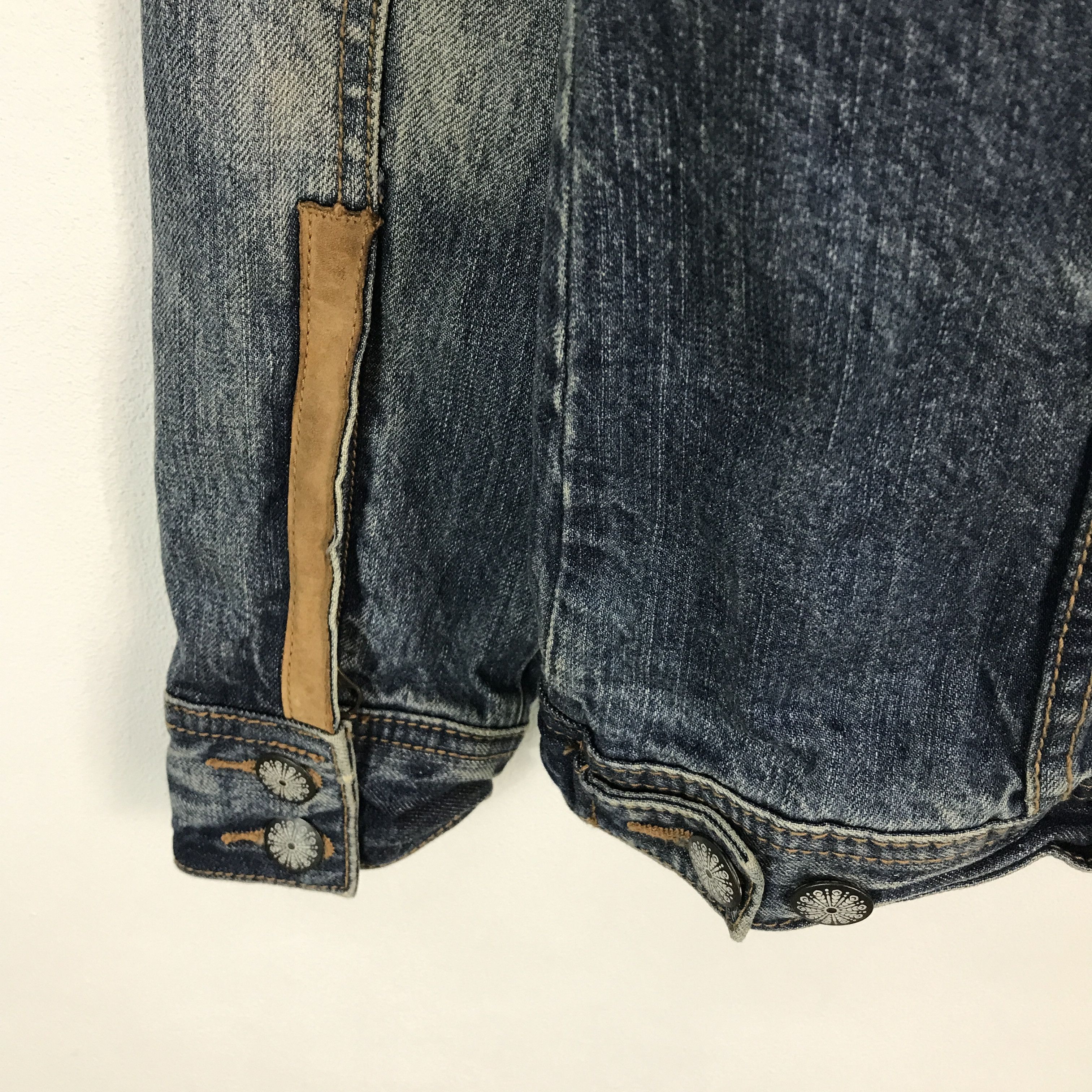 Japanese Brand urbancraft Japan Distressed Leather Denim jacket Size US L / EU 52-54 / 3 - 7 Thumbnail