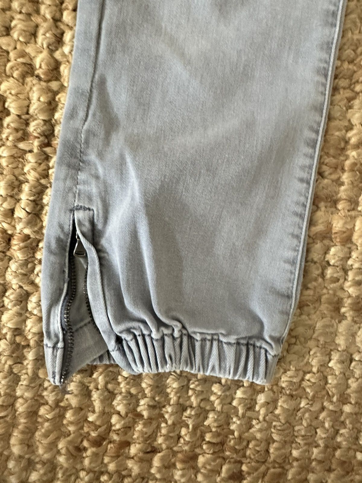 Paige Paige Mayslie Women's GRAY Ankle Cropped Jogger Jeans Size 27" / US 4 / IT 40 - 3 Thumbnail